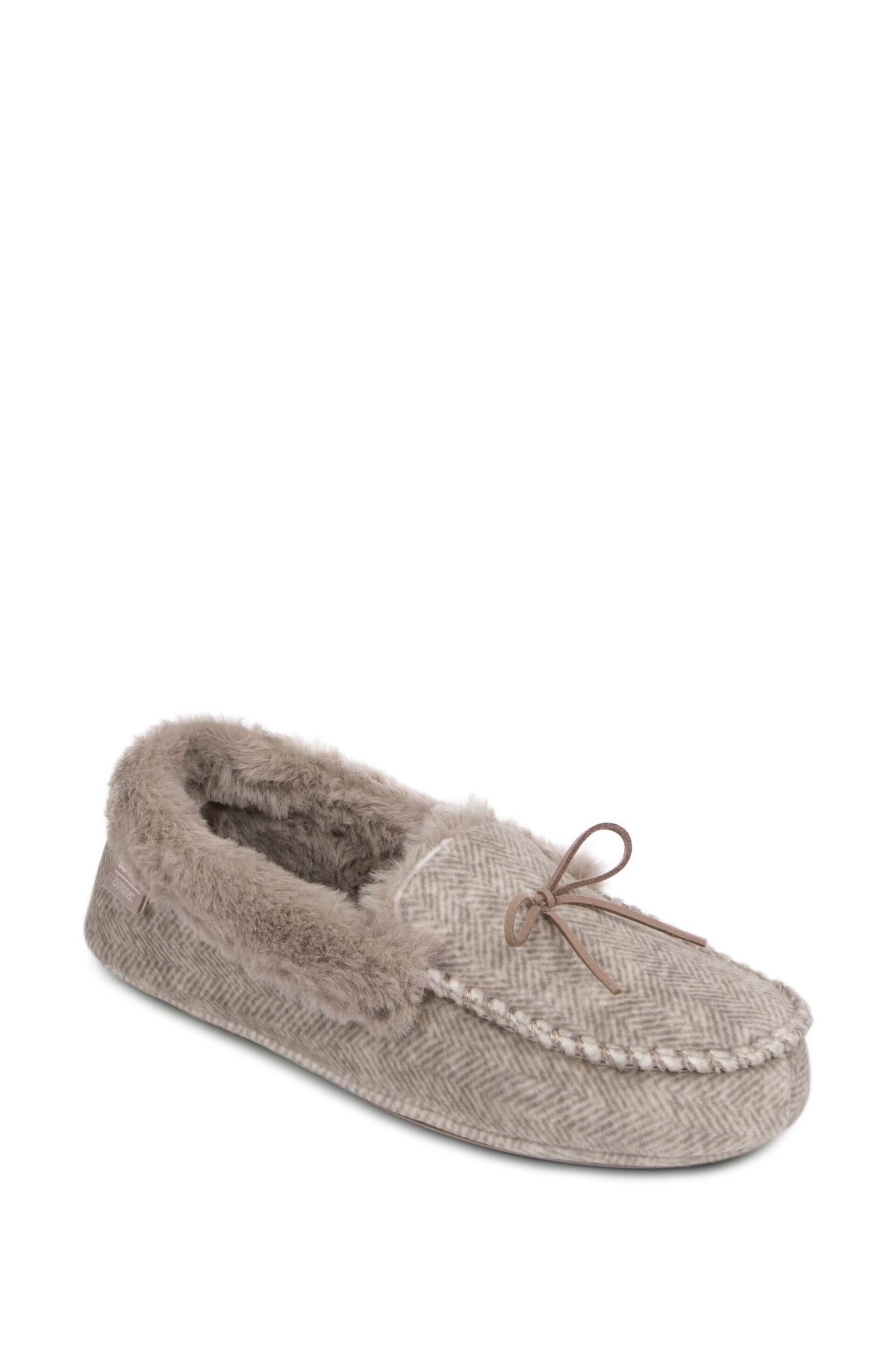 Totes Pink Ladies Herringbone Velour Moccasin With Faux Fur Cuff & Bow Detail - Image 3 of 5