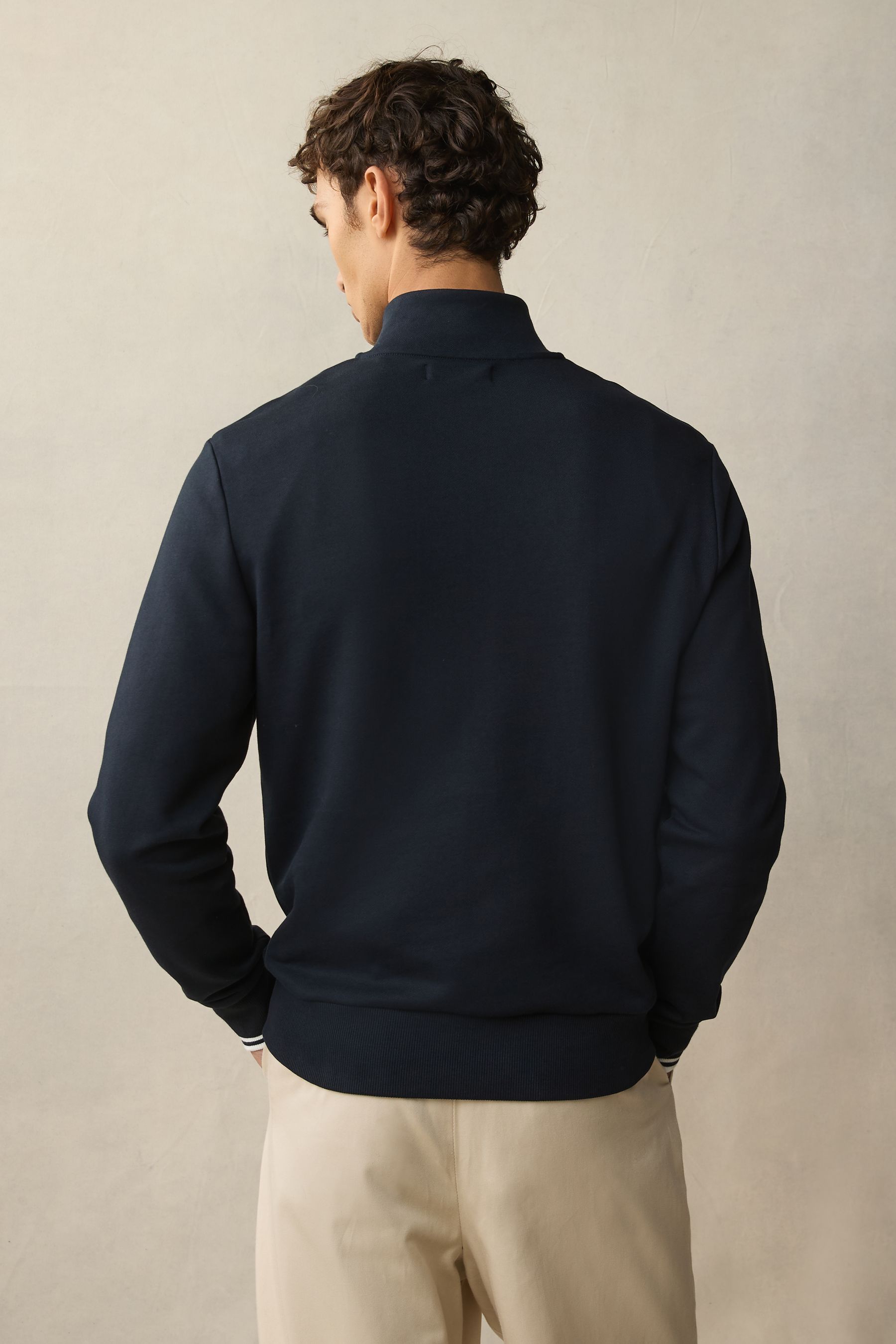 Buy Sweat shirt Fred Perry a col zippe pour homme from Next Luxembourg