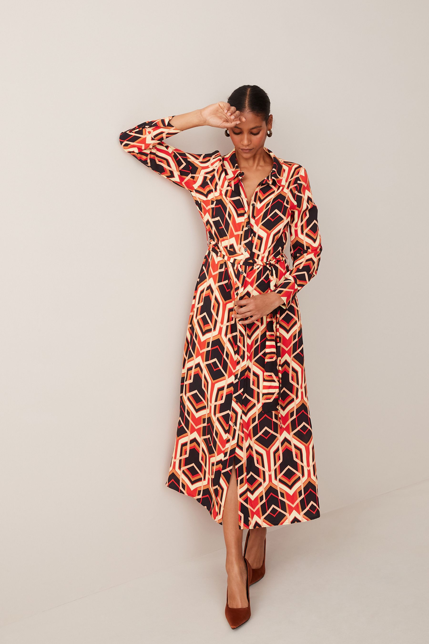 Next geo dress shop