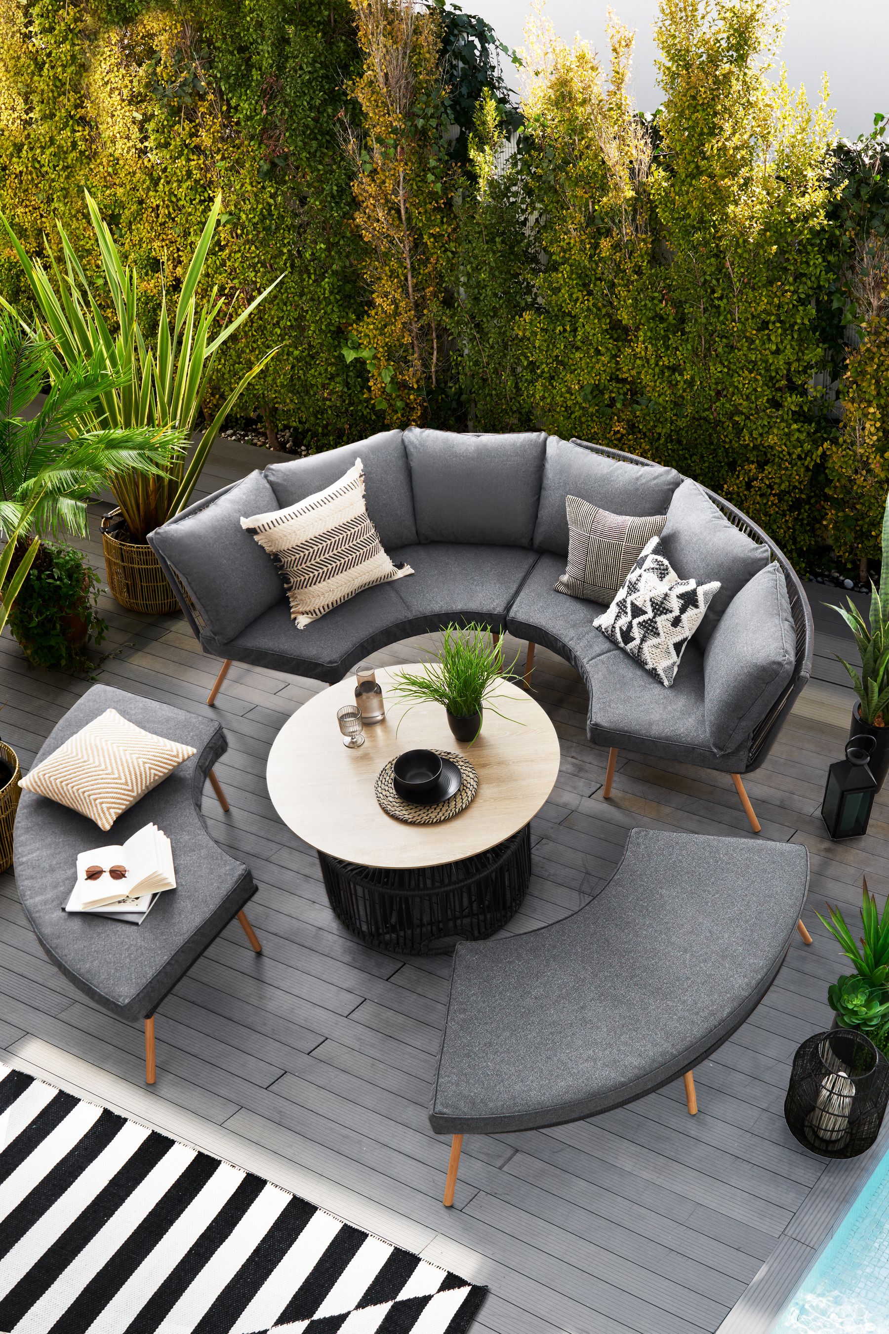 Black garden lounge set sales