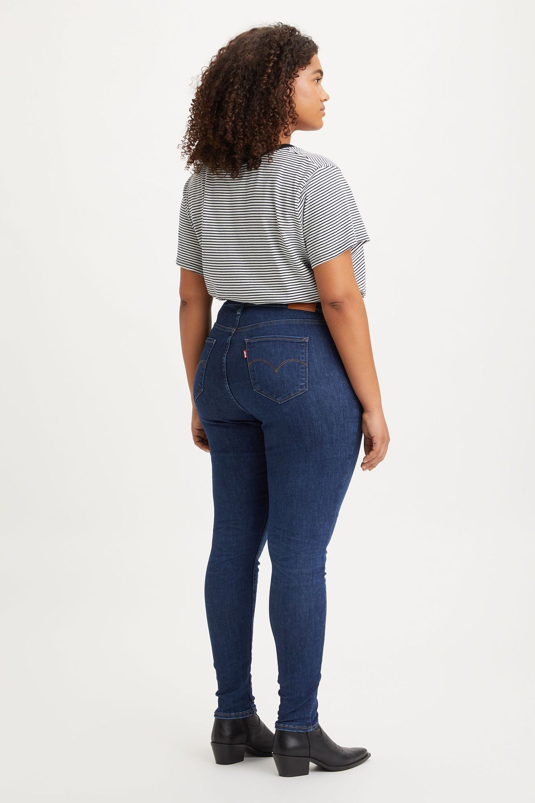 Buy Levi s Curve 720 High Rise Super Skinny Jeans from Next Luxembourg