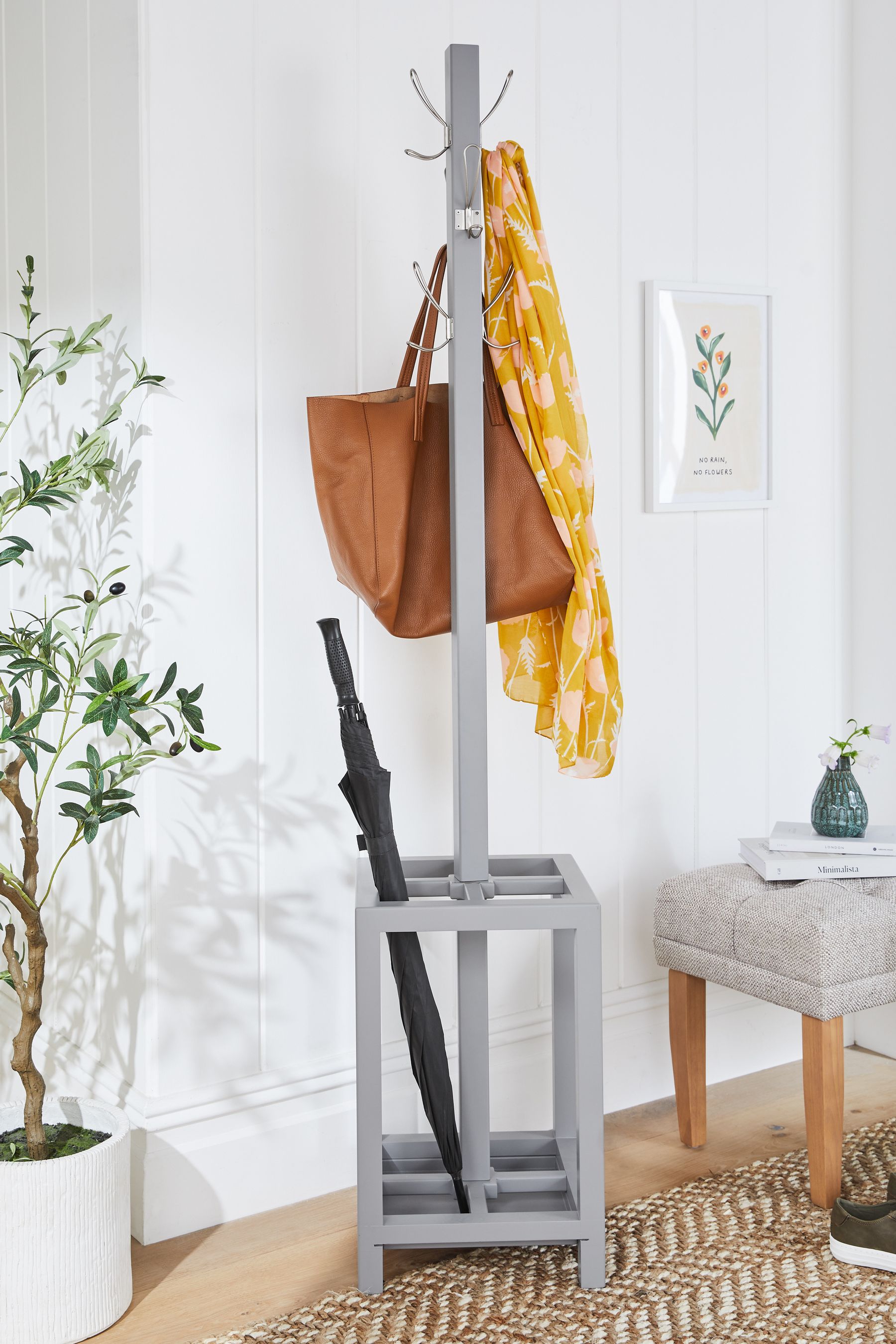 Next coat stand 2025