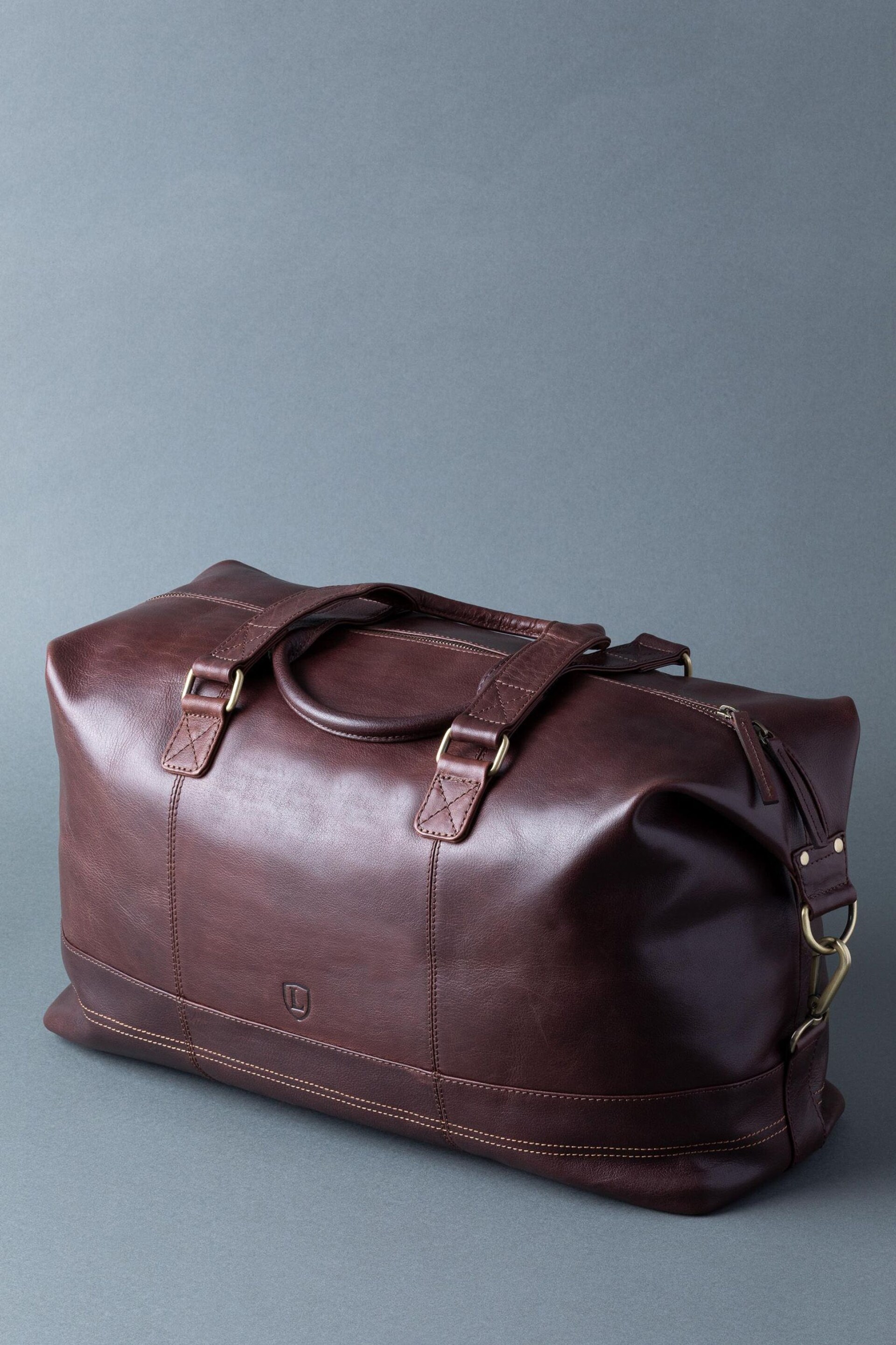 Lakeland Leather Brown Keswick Leather Holdall - Image 1 of 3