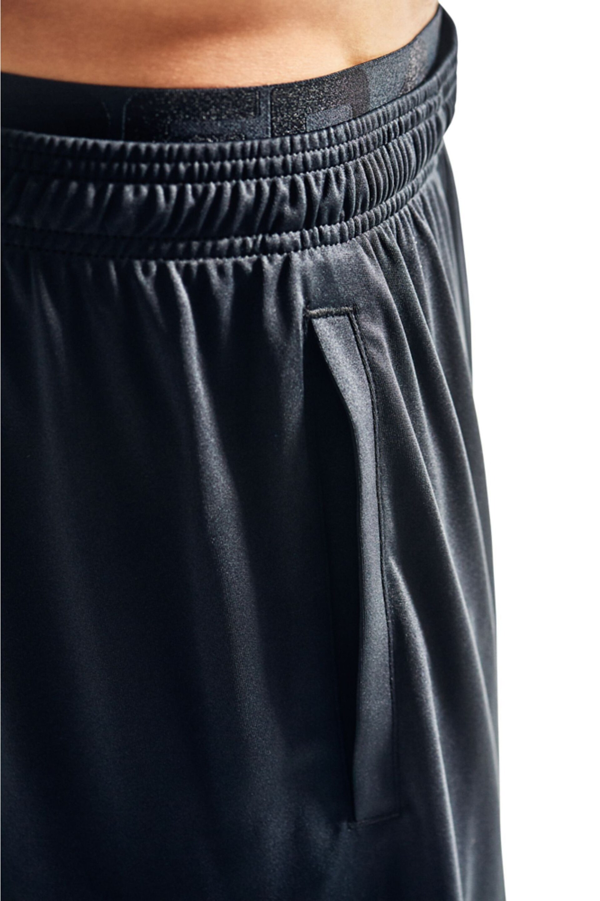 Under Armour Black Tech Graphic Shorts - Image 6 of 6