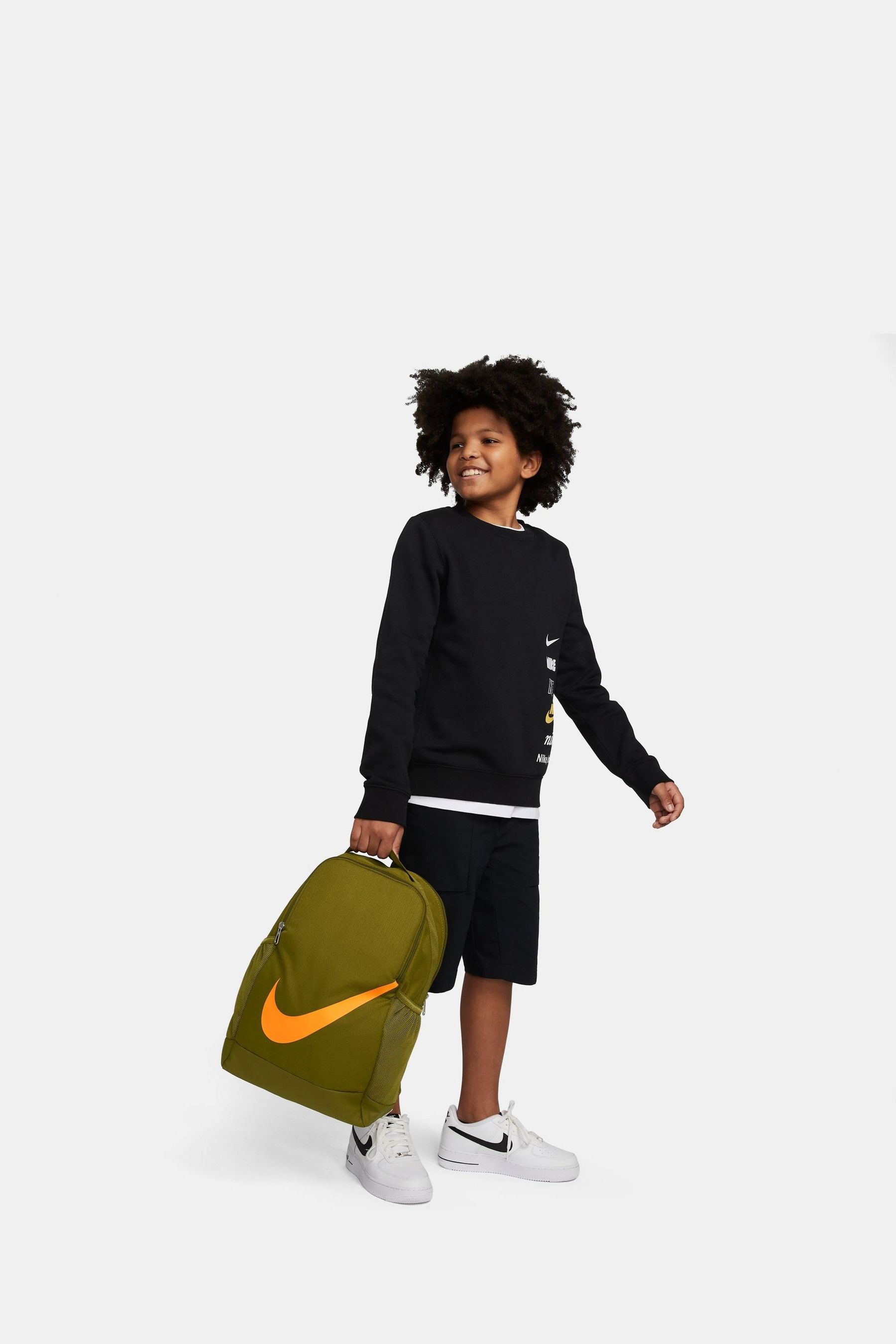 Nike boxy mini backpack top
