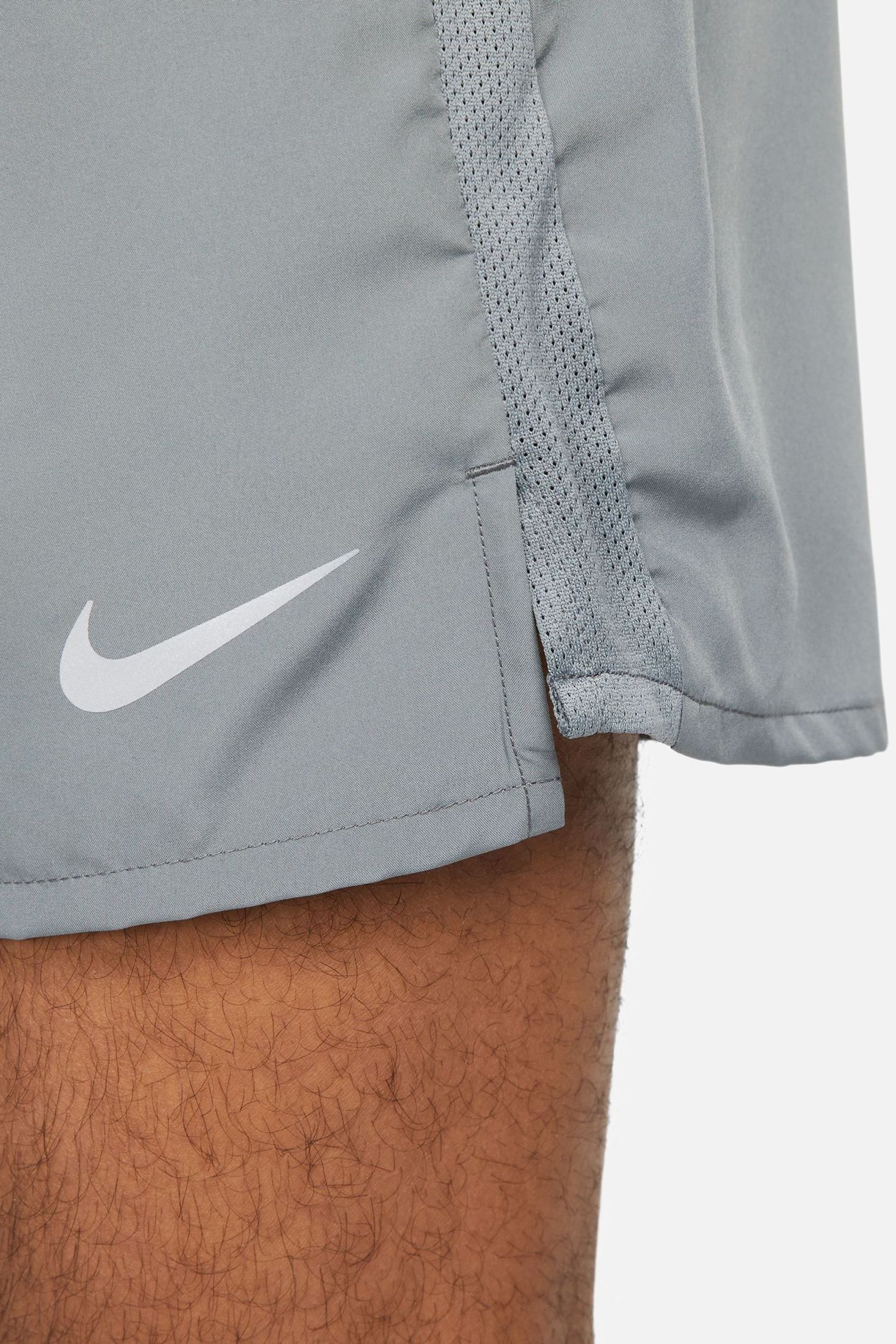 Nike challenger 5 inch shorts cheap
