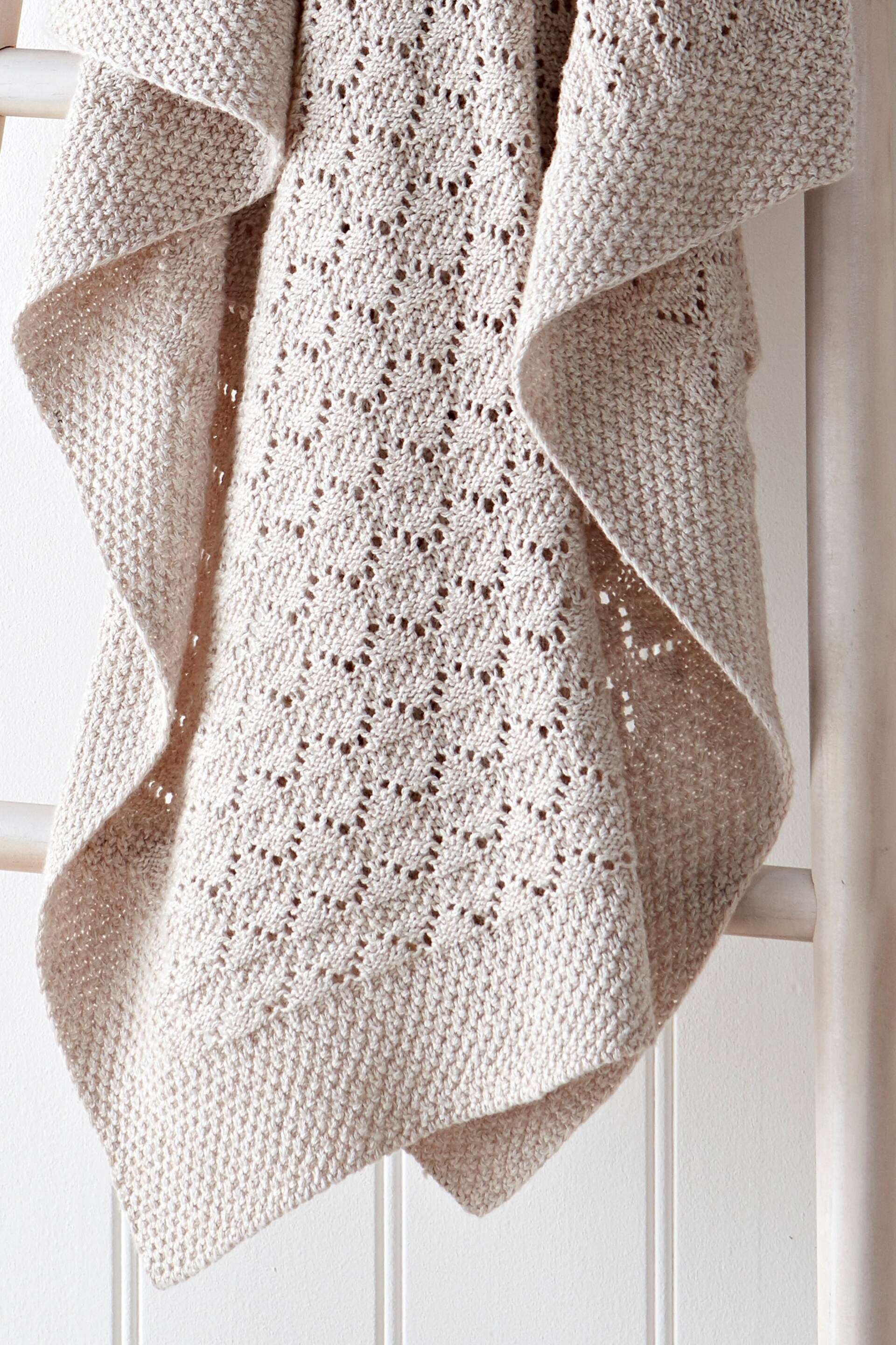The White Company Natural Heirloom Natural Blanket - Image 2 of 2