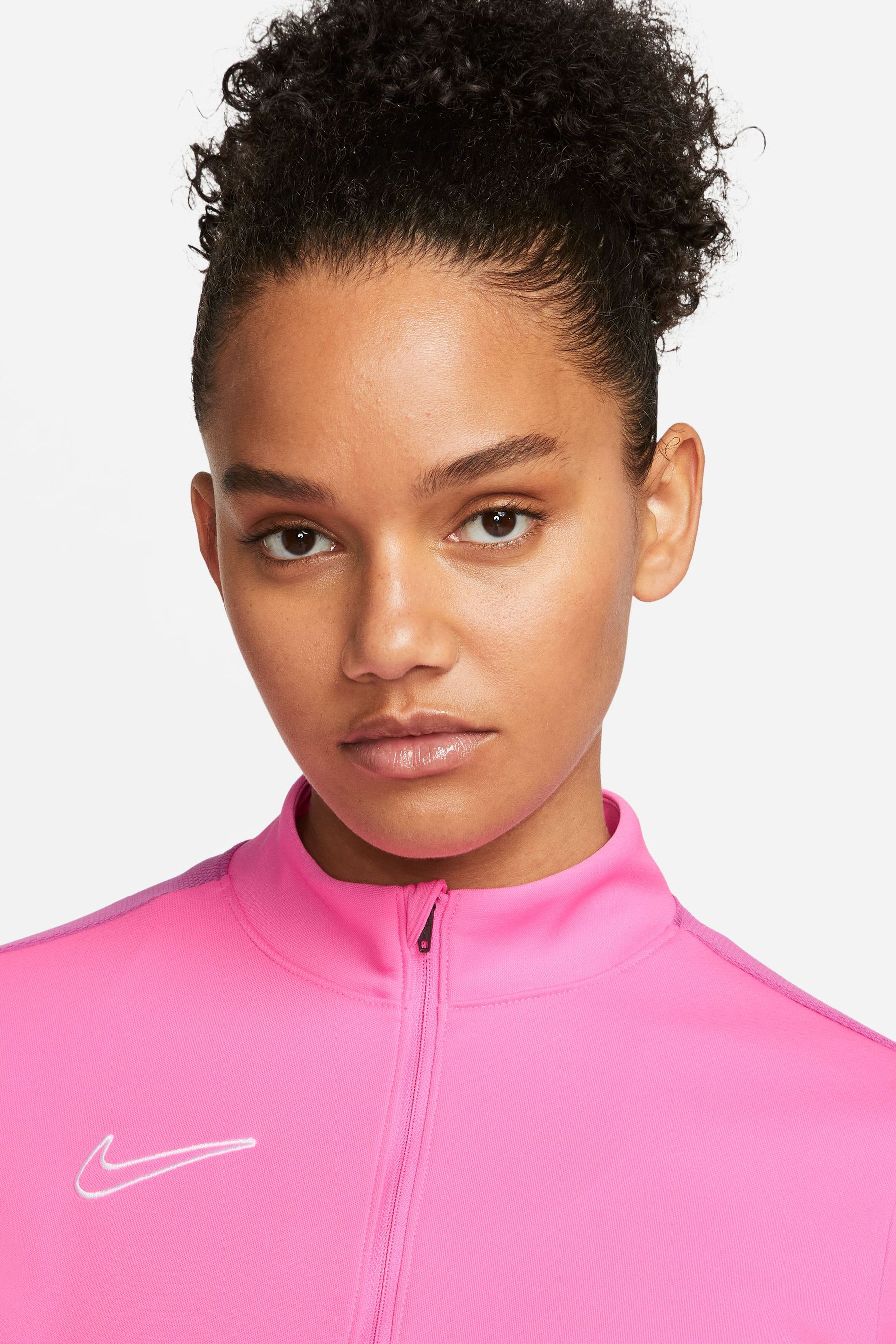Nike deje pink training top