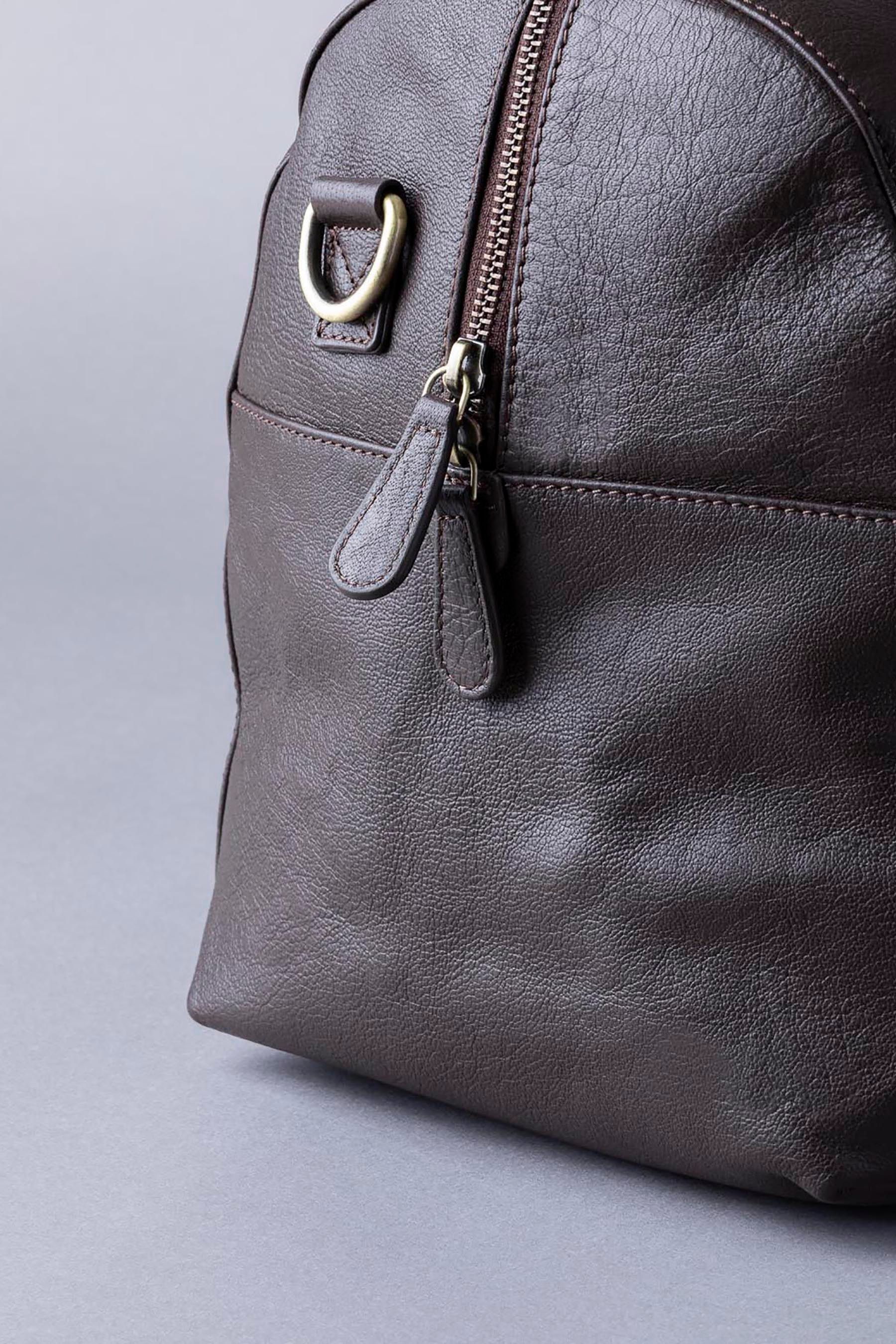 Buy Lakeland Leather Brown Scarsdale Leather Holdall from Next Germany