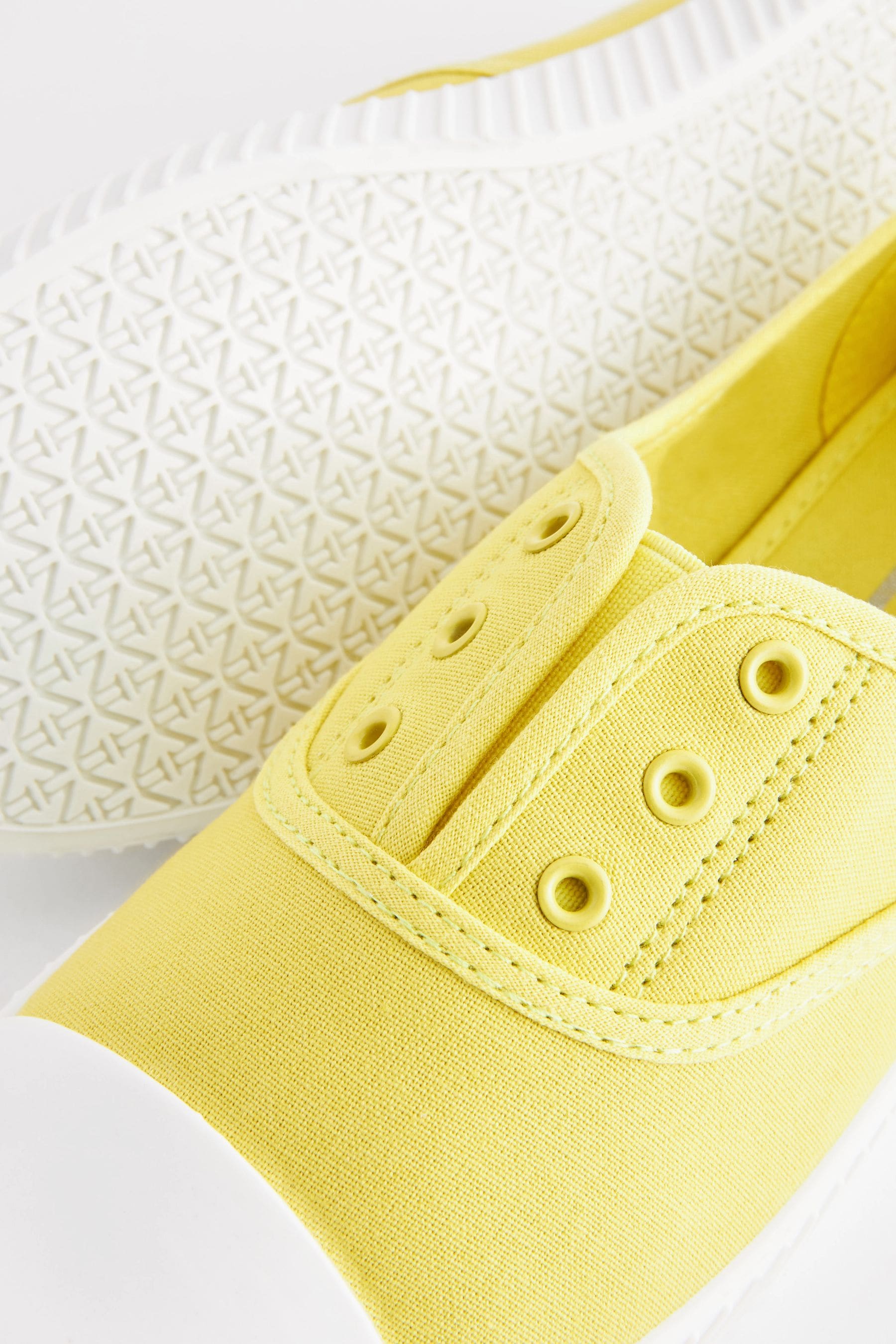 Lime green canvas shoes outlet