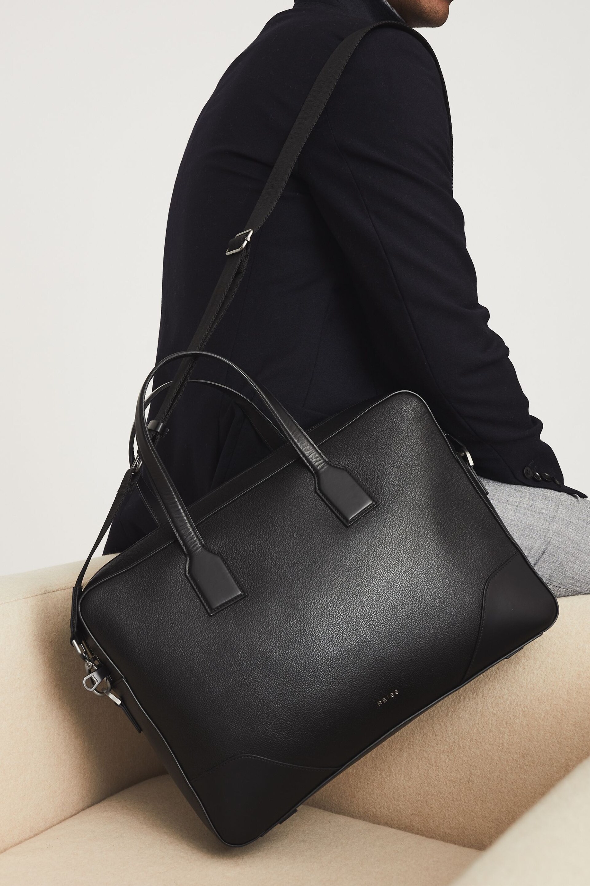 Reiss Black Elliott Leather Briefcase - Image 2 of 5