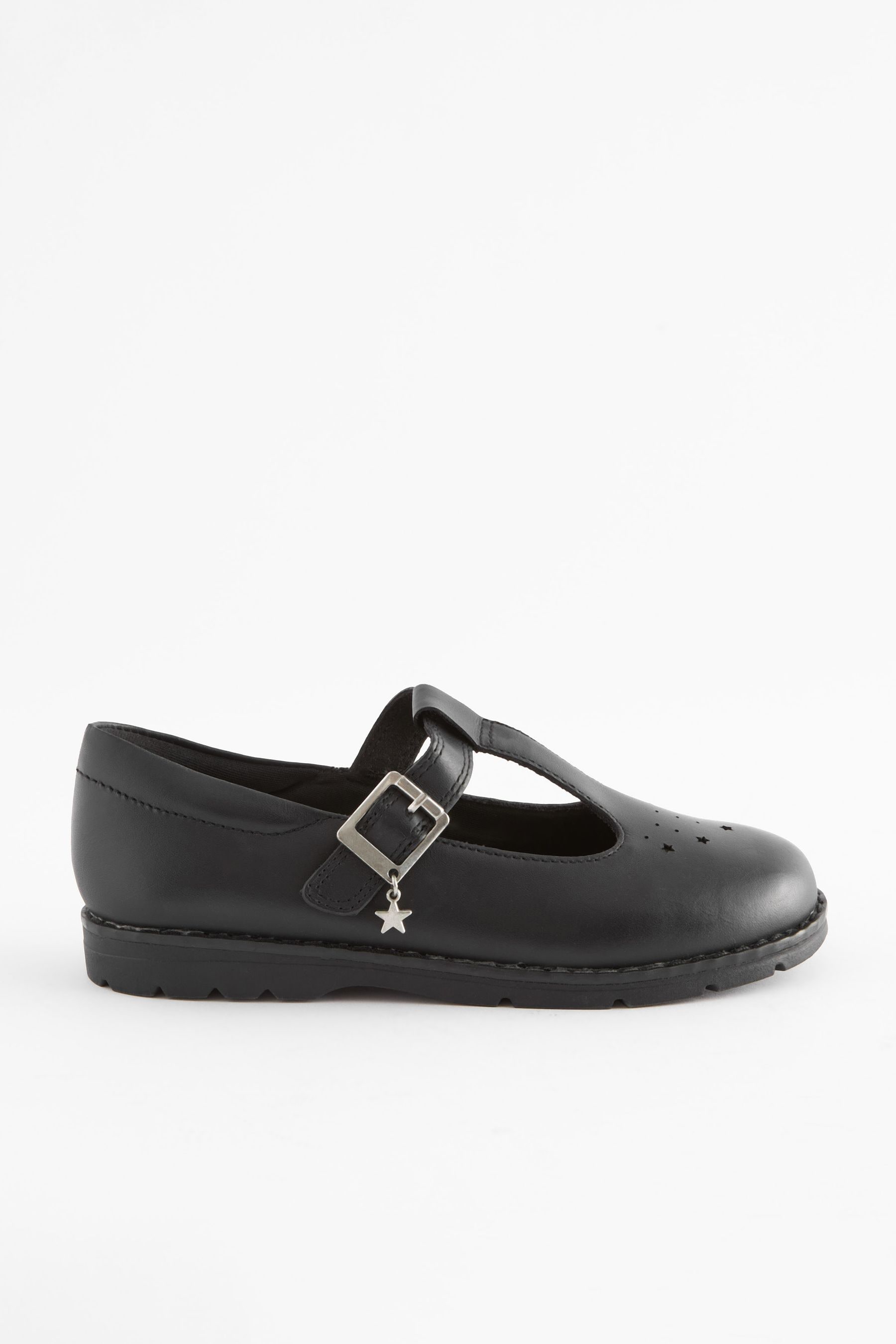 Girls school shoes sports direct shop