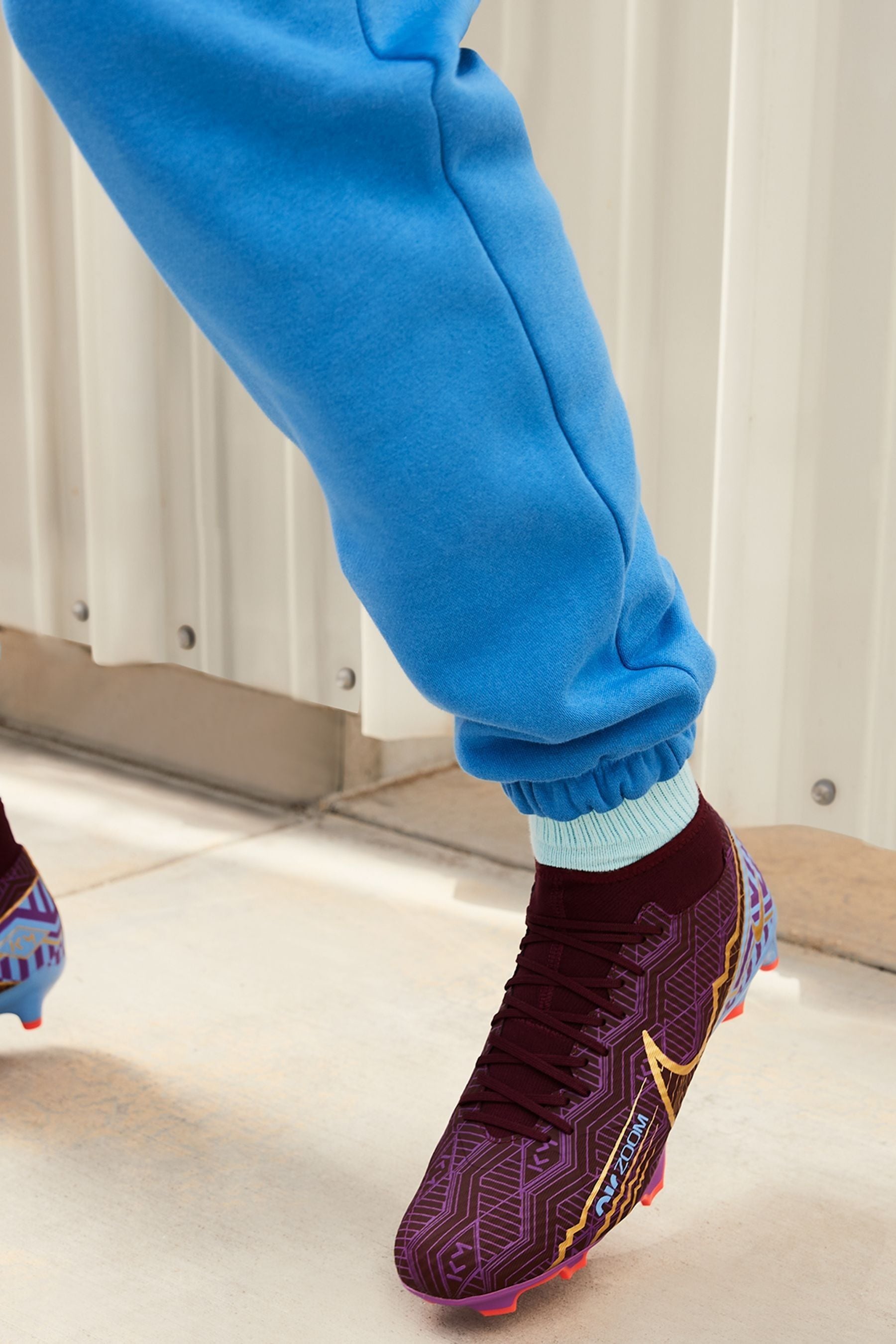 Nike burgundy football boots new arrivals