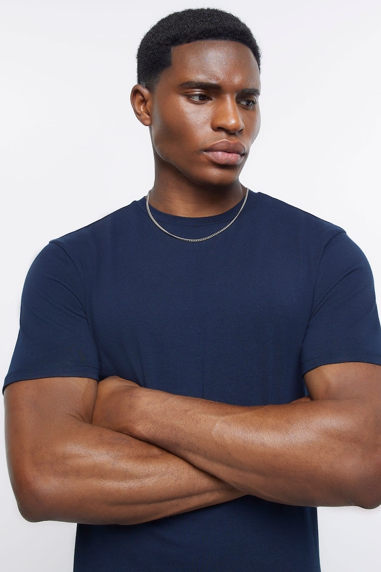 River Island Navy Blue Muscle Fit 100% Cotton T-Shirt - Image 3 of 3