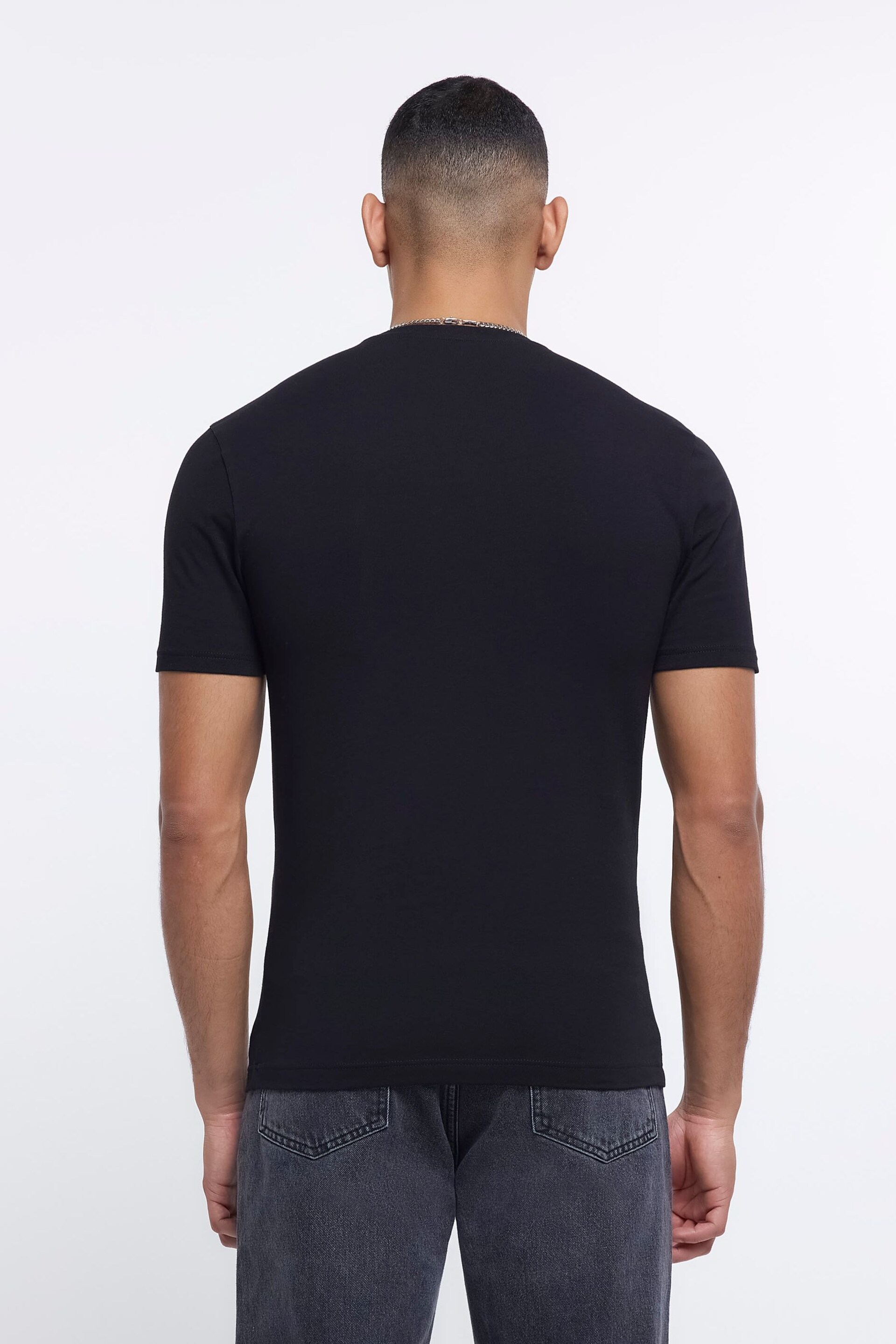 River Island Black Muscle Fit T-Shirt - Image 2 of 4