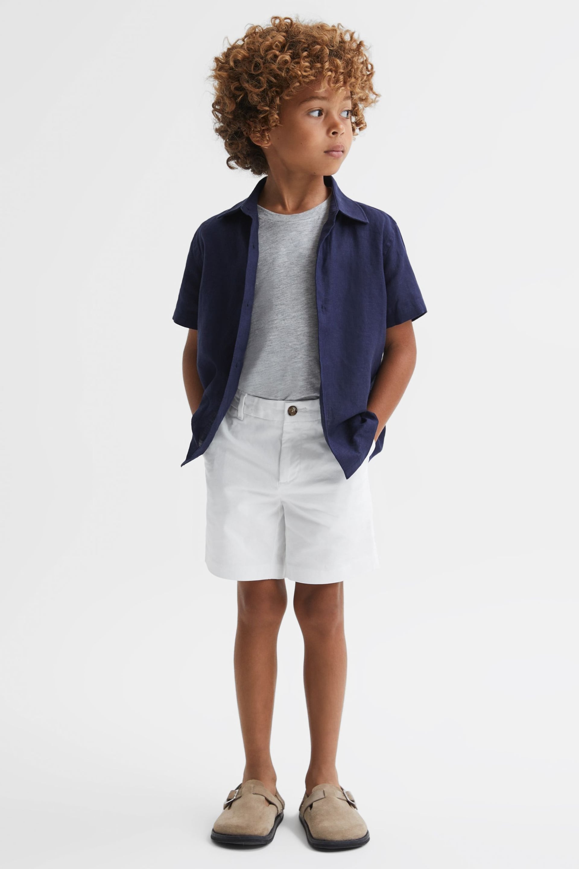 Reiss White Wicket Junior Casual Chino Shorts - Image 4 of 6