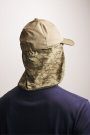 Sealskinz Outwell Waterproof Foldable Peak Cap With Neck Protector - Image 5 of 5