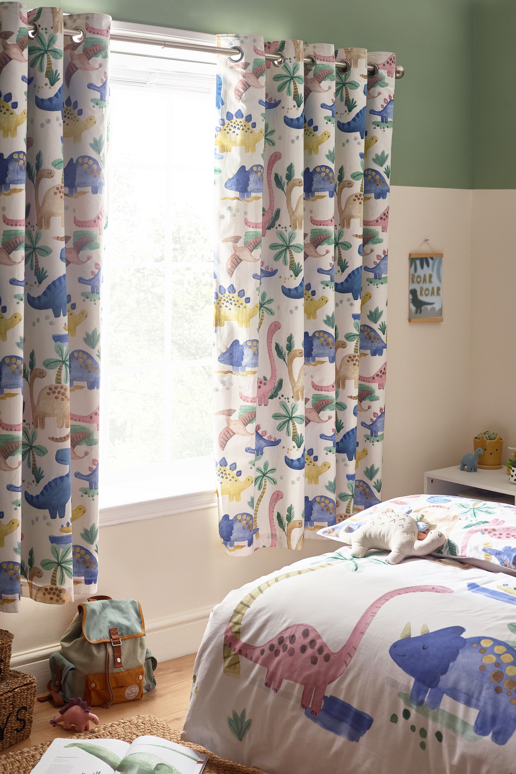 Dinosaur bedding and curtains store
