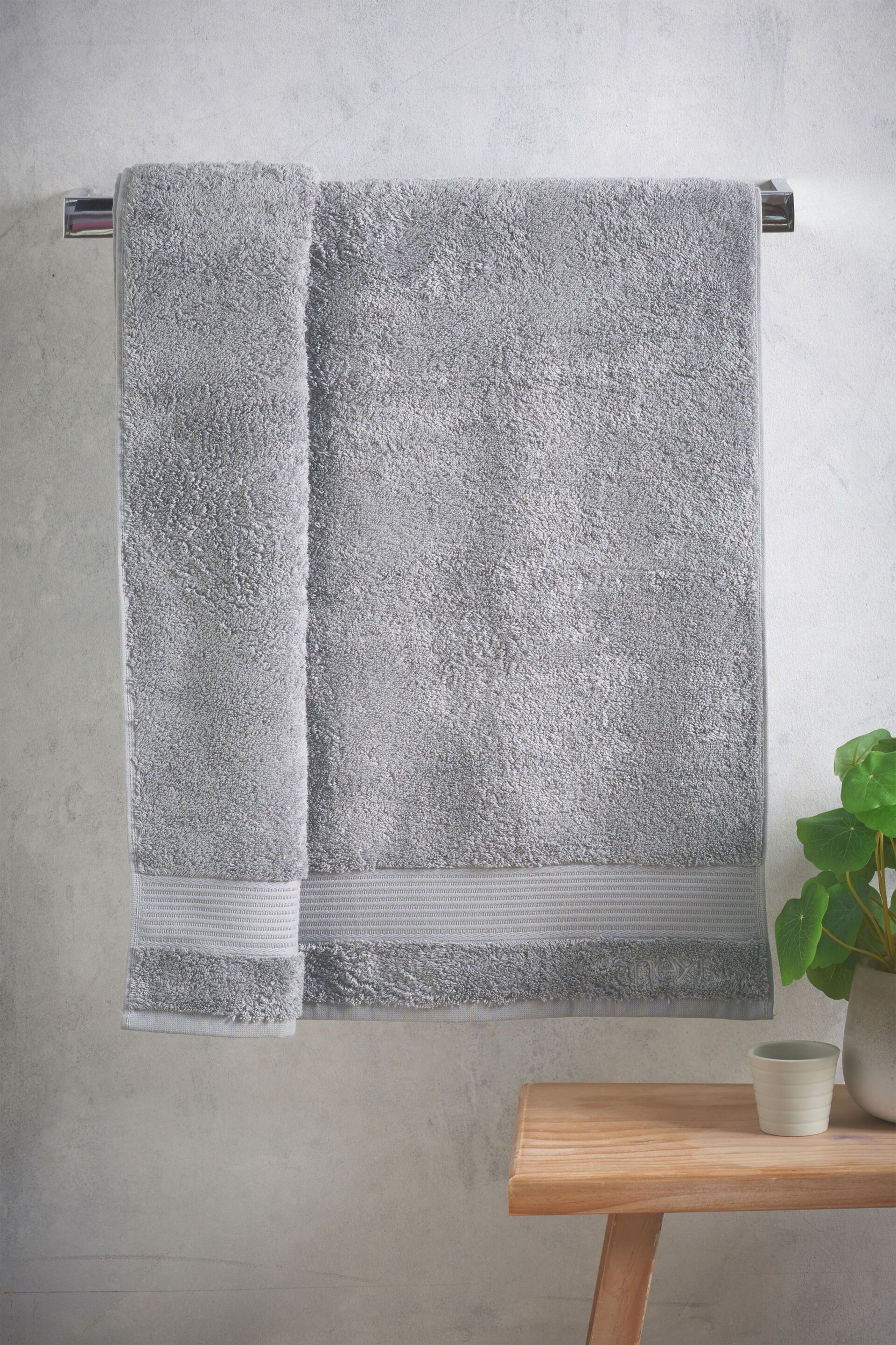 Grey Dove Egyptian Cotton Towel - Image 2 of 4