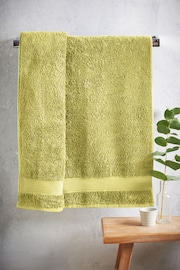 Green Lime Egyptian Cotton Towel - Image 4 of 6