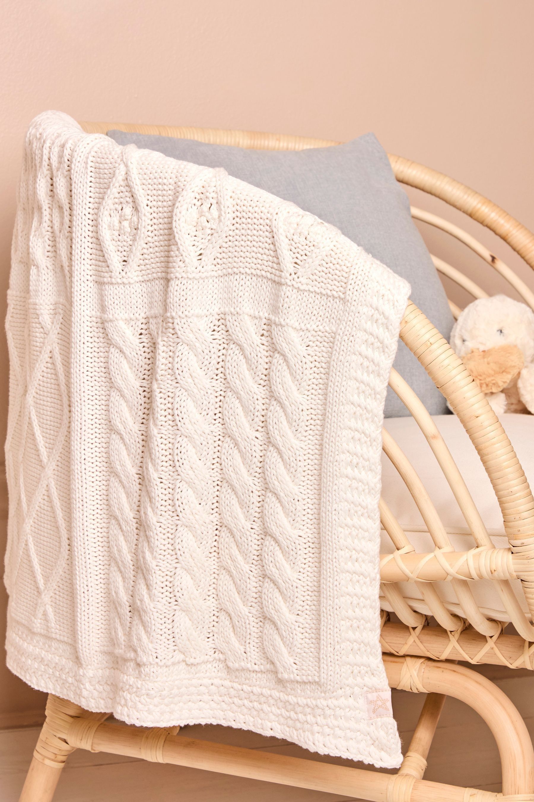 Knitted patchwork baby blanket deals