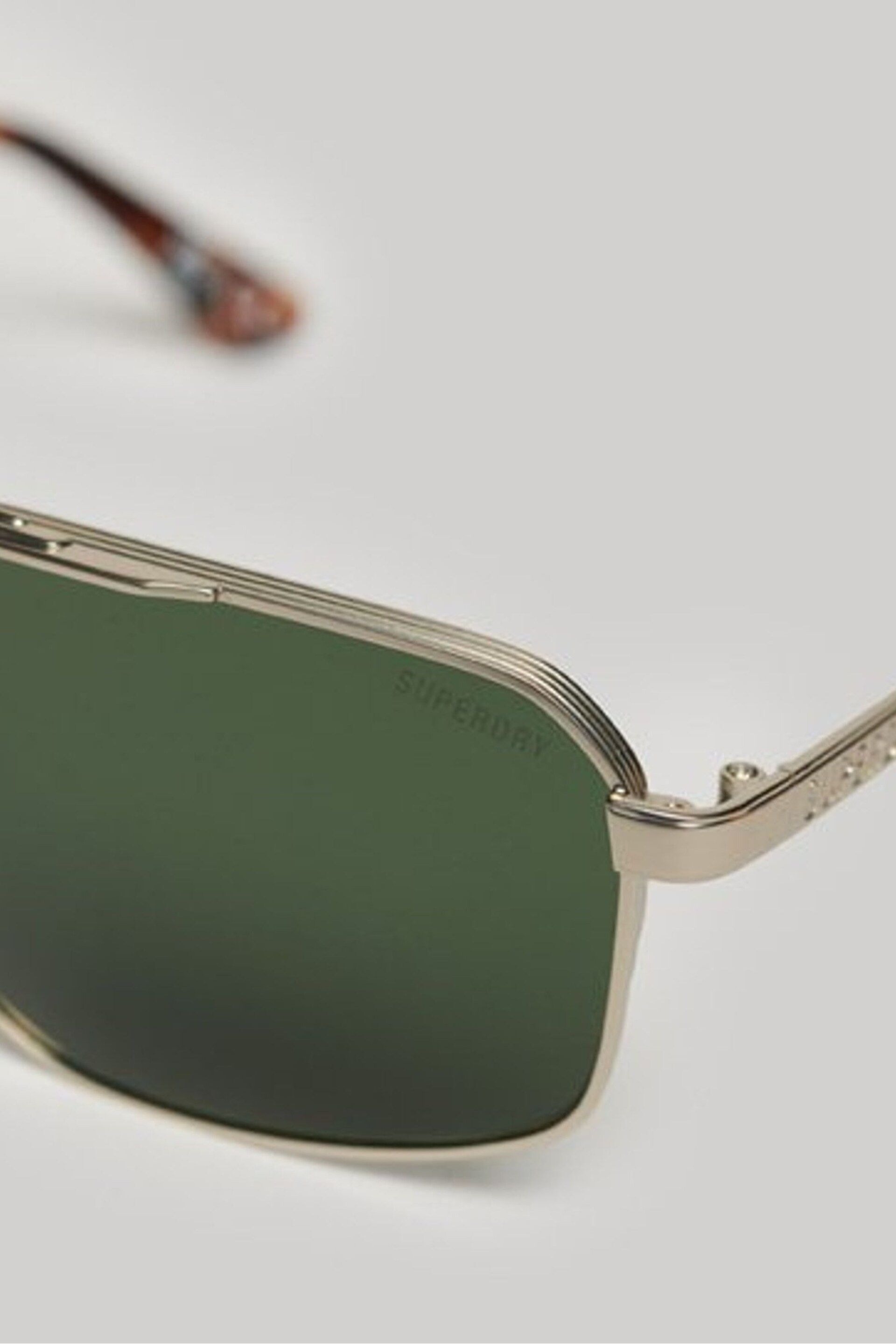 Superdry Gold SDR Coleman Sunglasses - Image 3 of 4