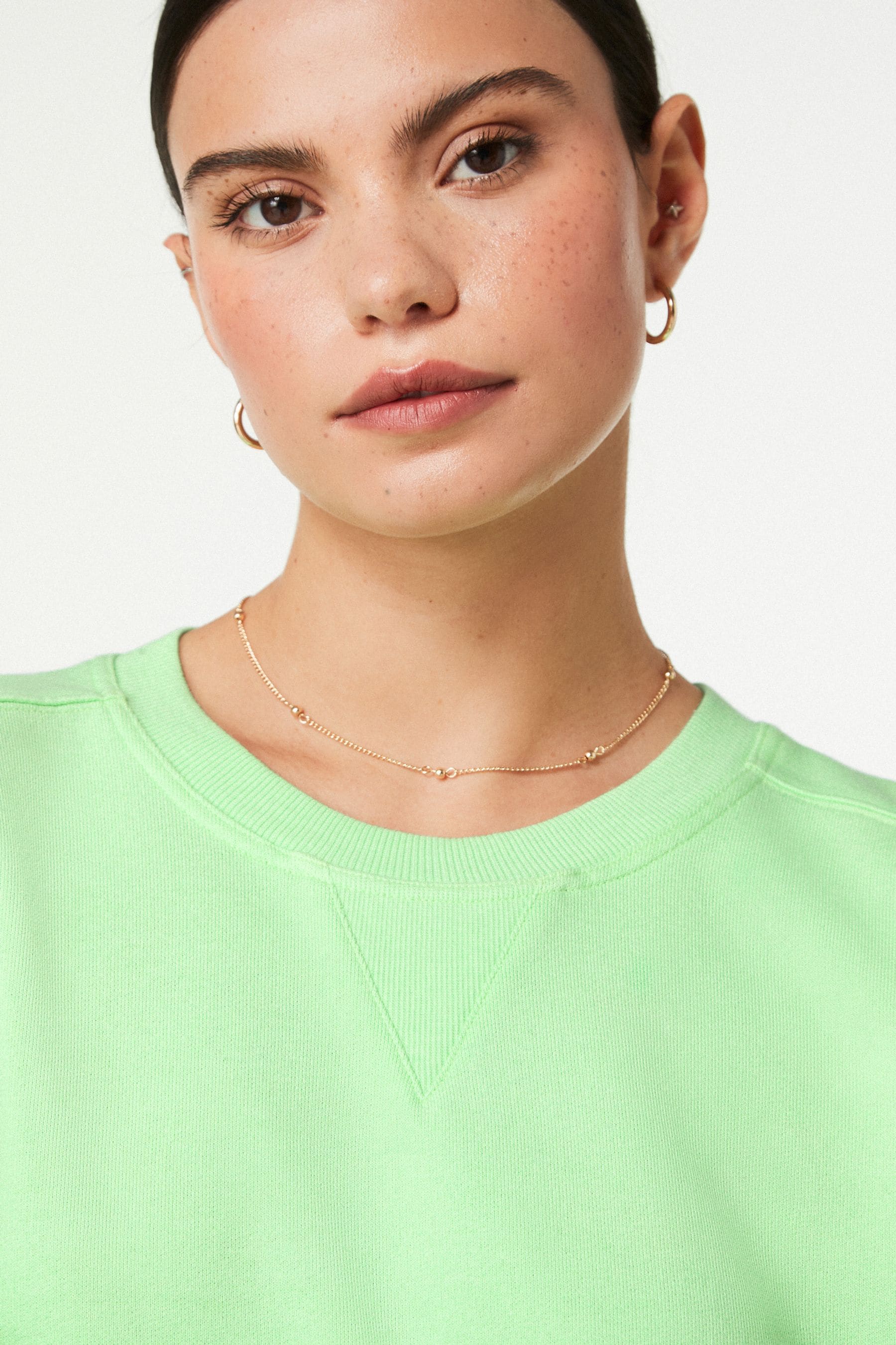 Apple green sweatshirt 2025