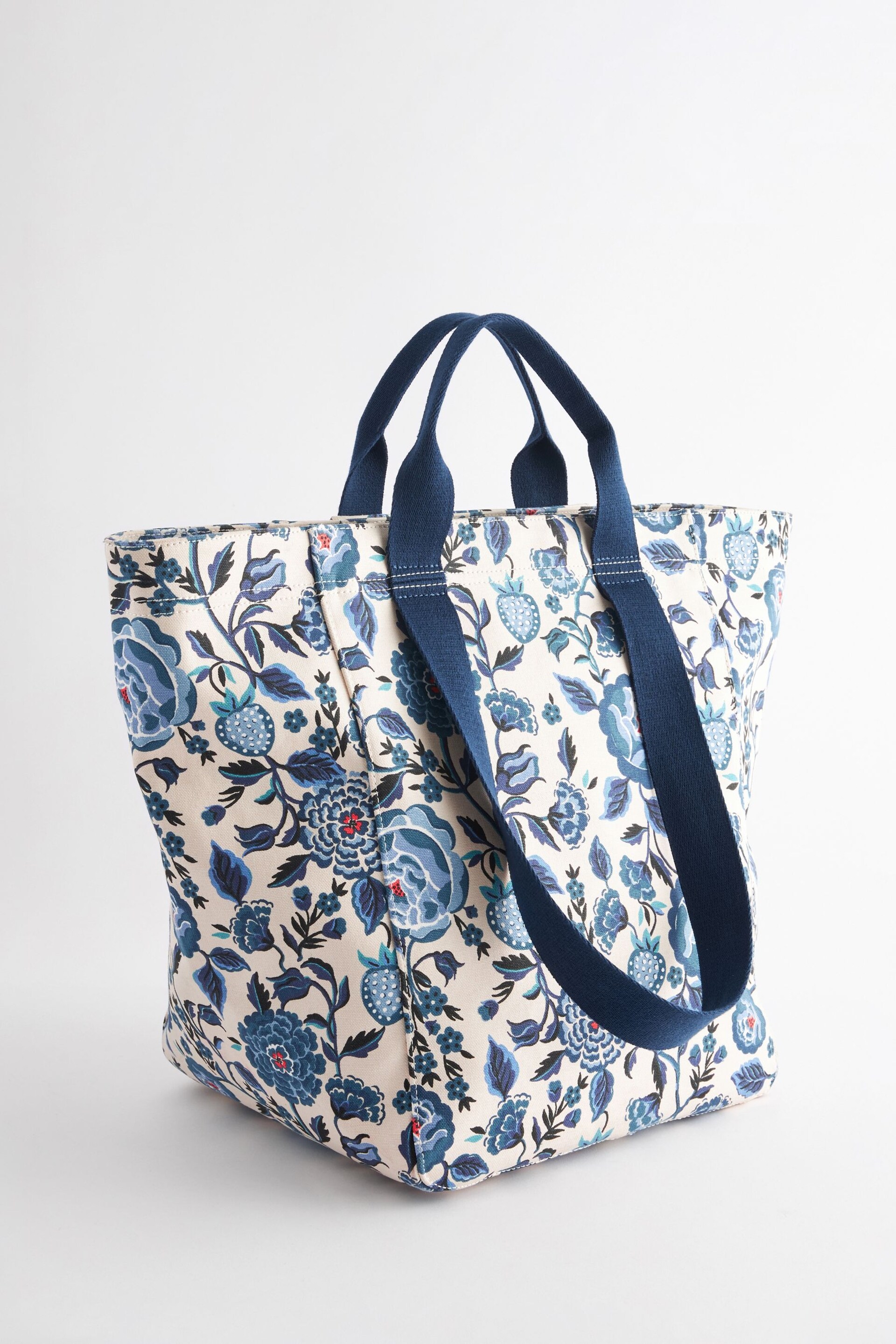 Cath Kidston Blue Floral Print Large Tote - Image 8 of 12