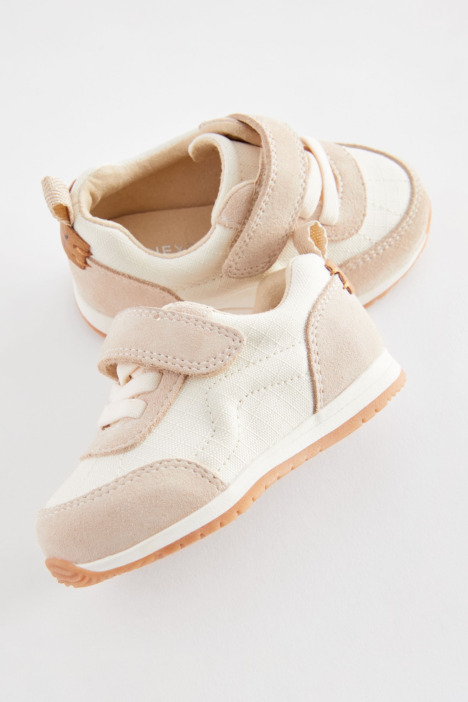 Baby girl first trainers discount