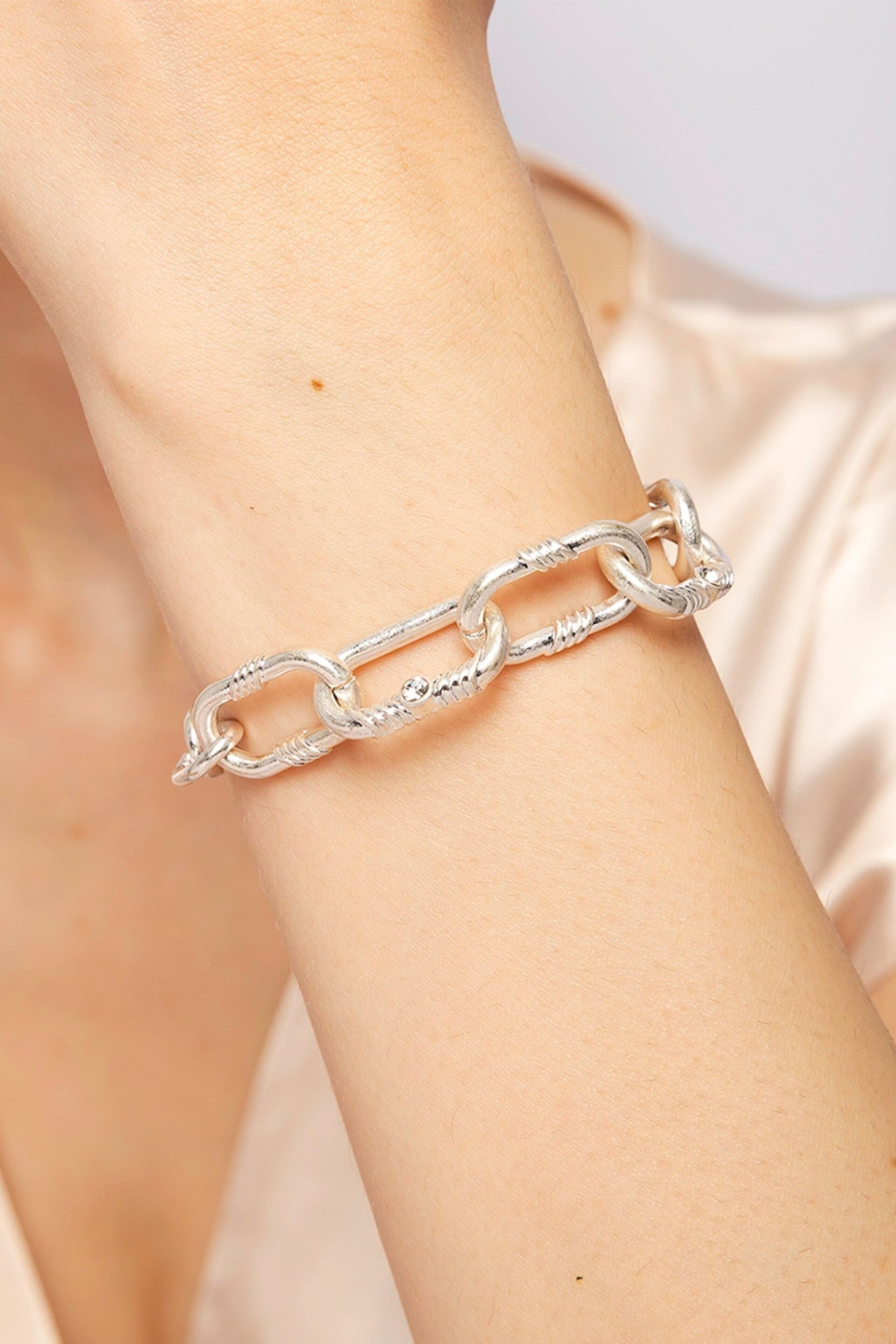 Bibi Bijoux Silver Tone 'Courage' Chunky Chain Bracelet - Image 1 of 2