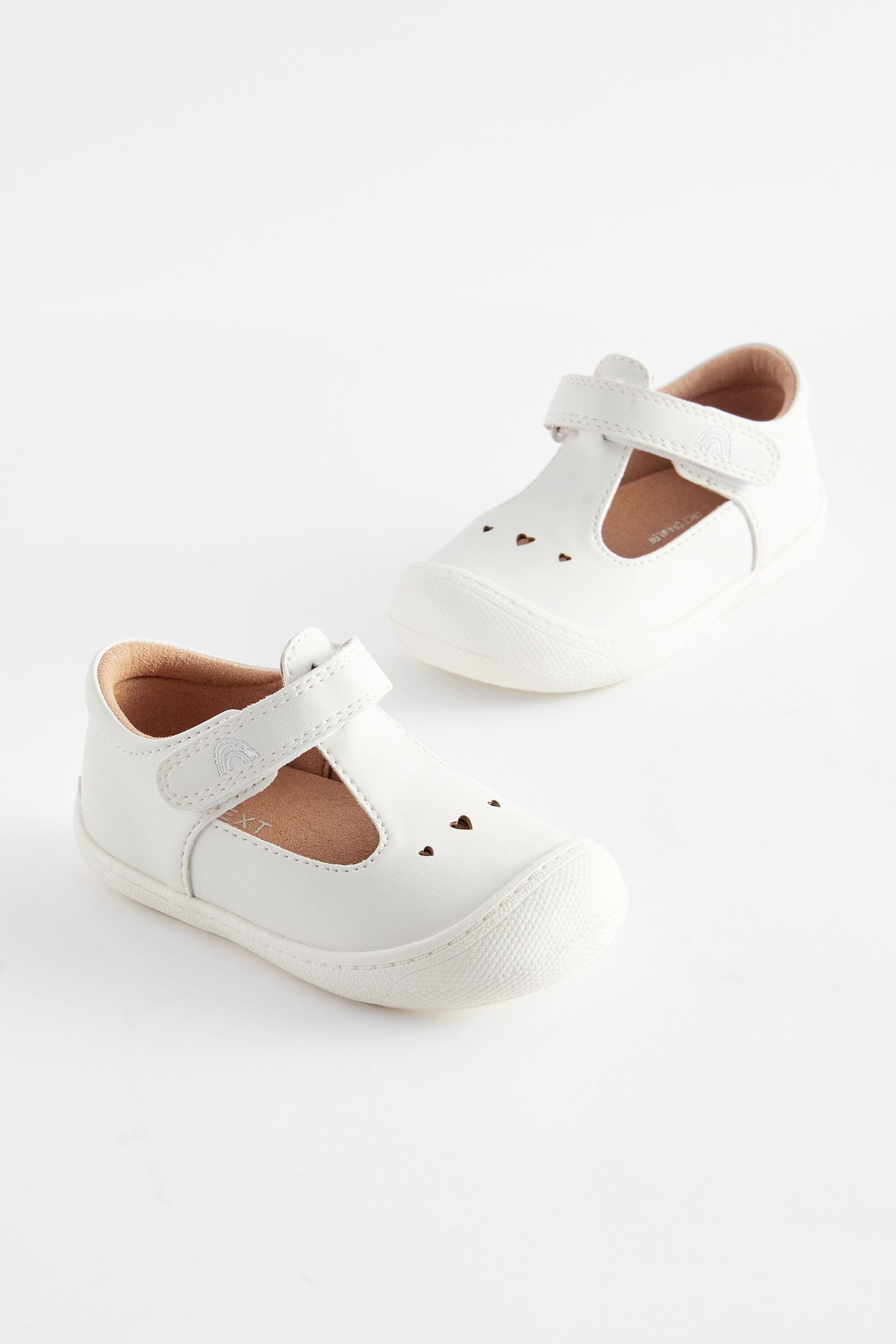 Baby shoes wide fit shop