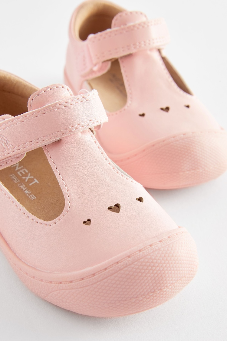 Pink Standard Fit (F) Crawler T-Bar Shoes - Image 3 of 5