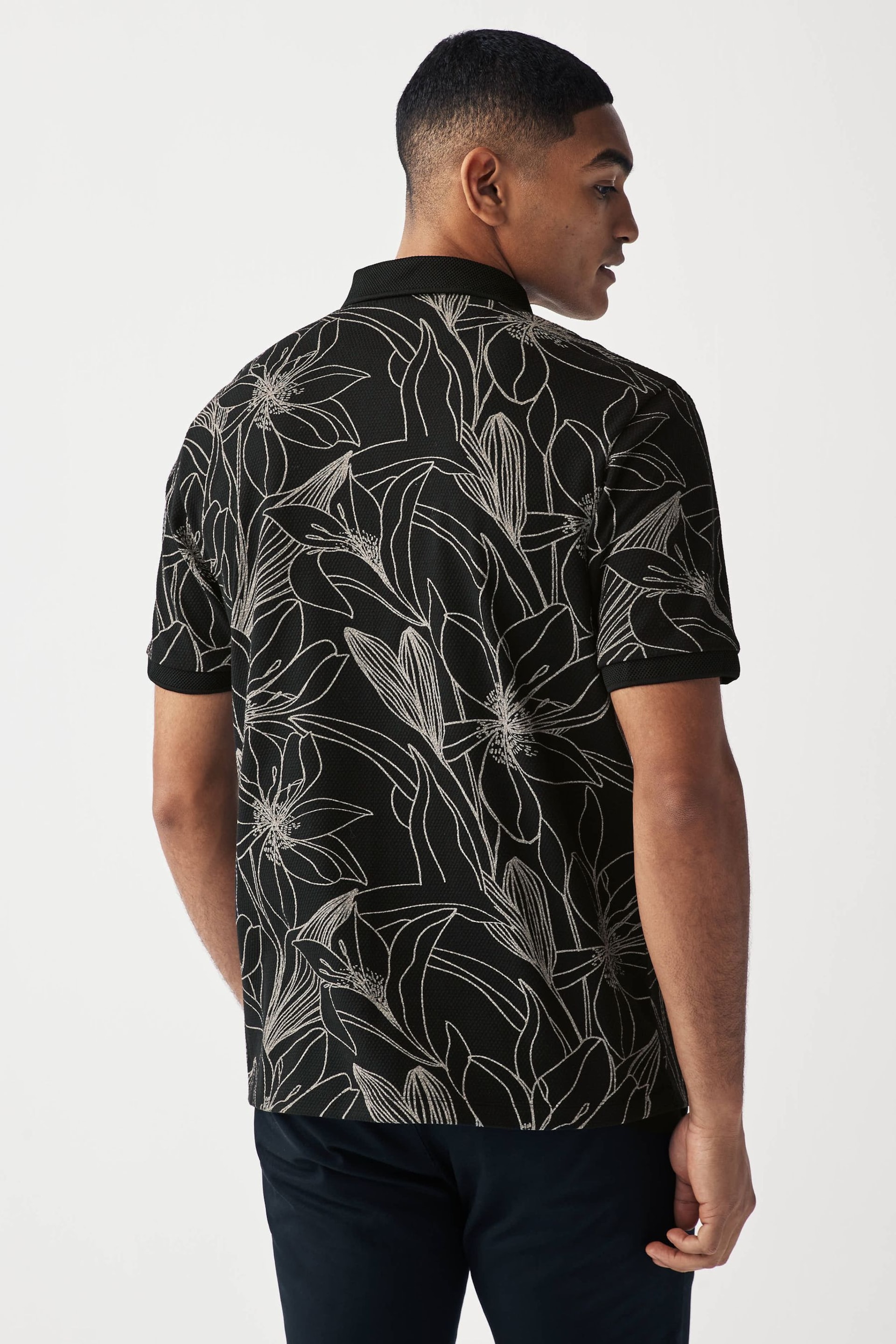 Black/White Floral Print Textured Polo Shirt - Image 3 of 8