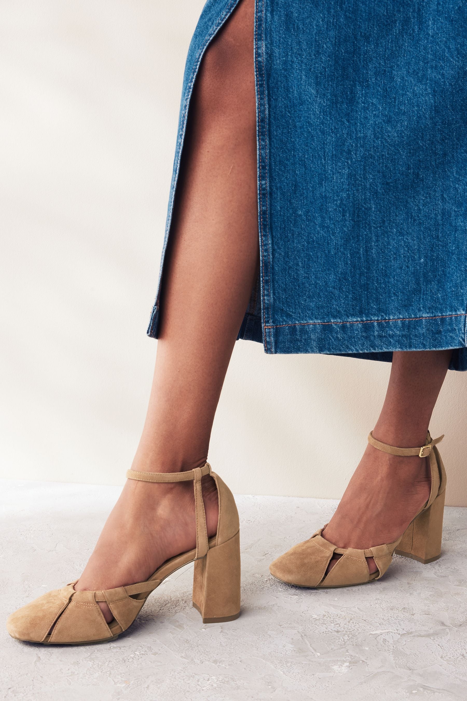 Brown block heels closed toe outlet