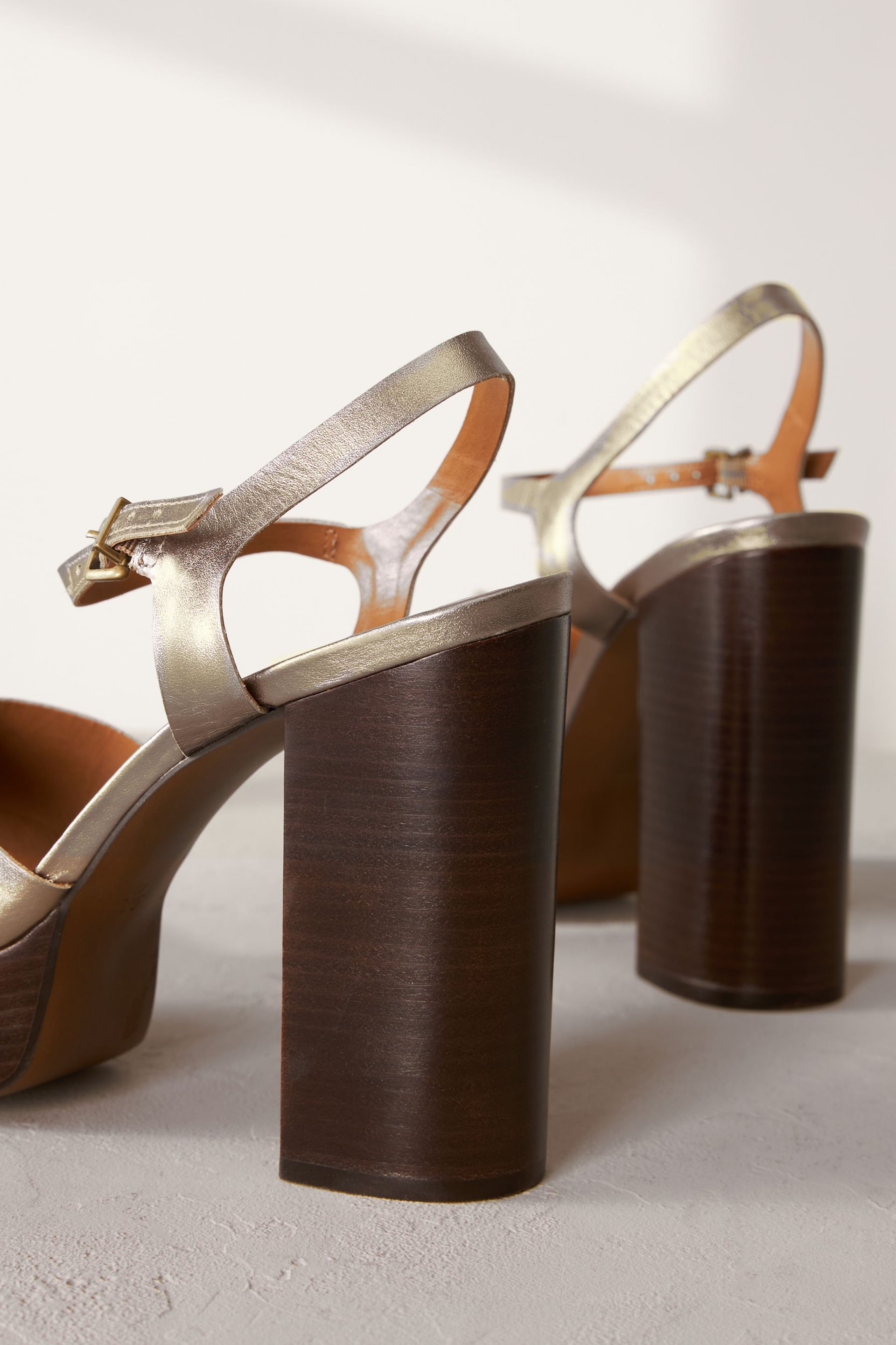Gold Signature Leather Platform Heels - Image 3 of 6