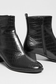 Long Tall Sally Black Block Heel Boots - Image 4 of 4
