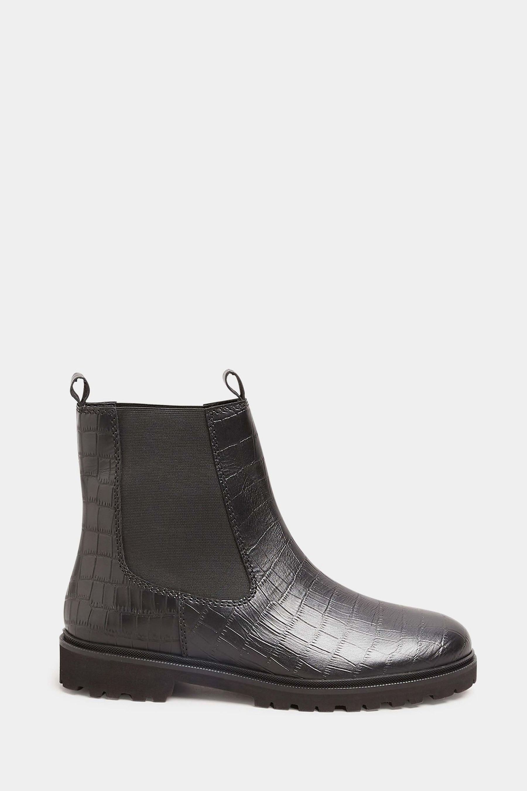 Black croc chelsea boots hot sale