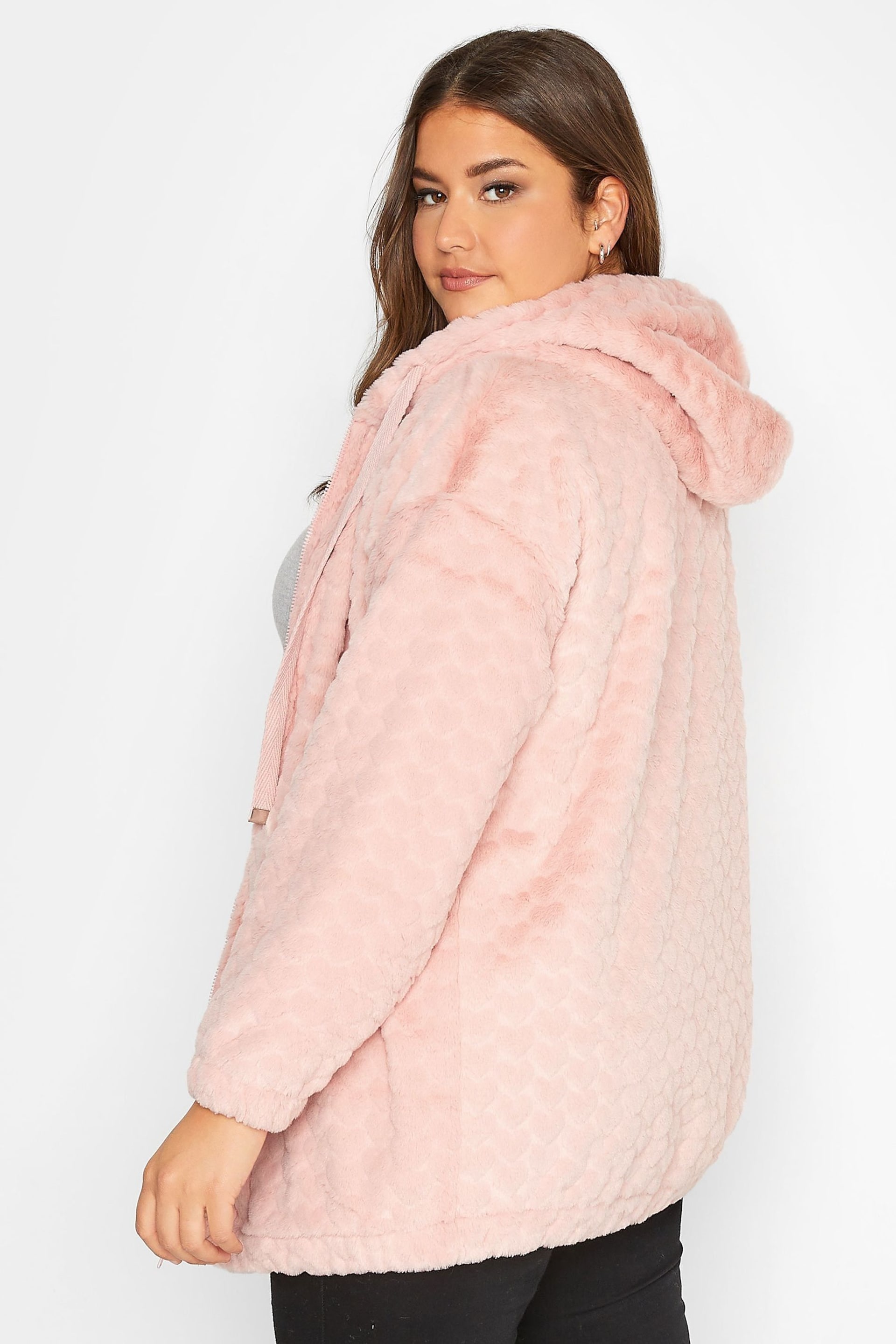 Yours Curve Pink Luxury Faux Fur Heart Zip Through Jacket - Image 2 of 4