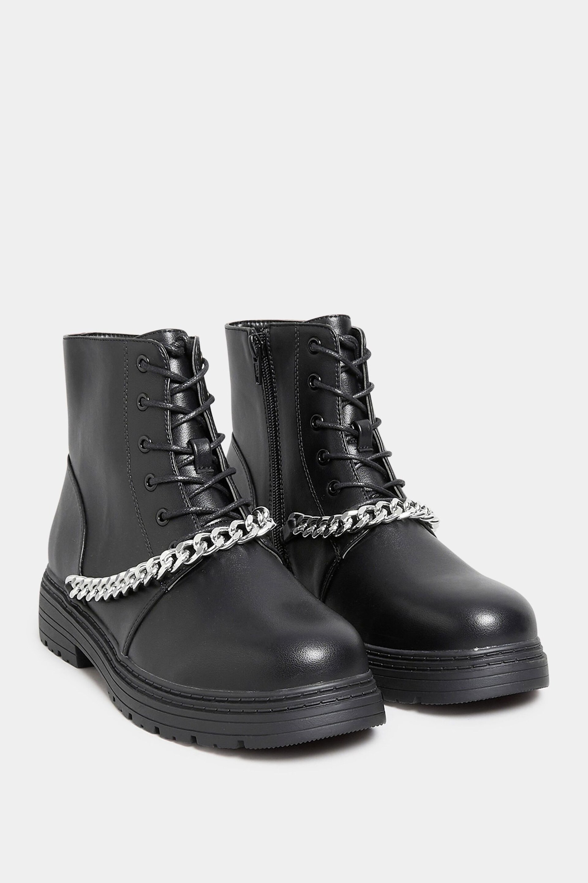 Yours Curve Black Extra-Wide Fit Chunky Chain Lace-Up Boots - Image 3 of 4