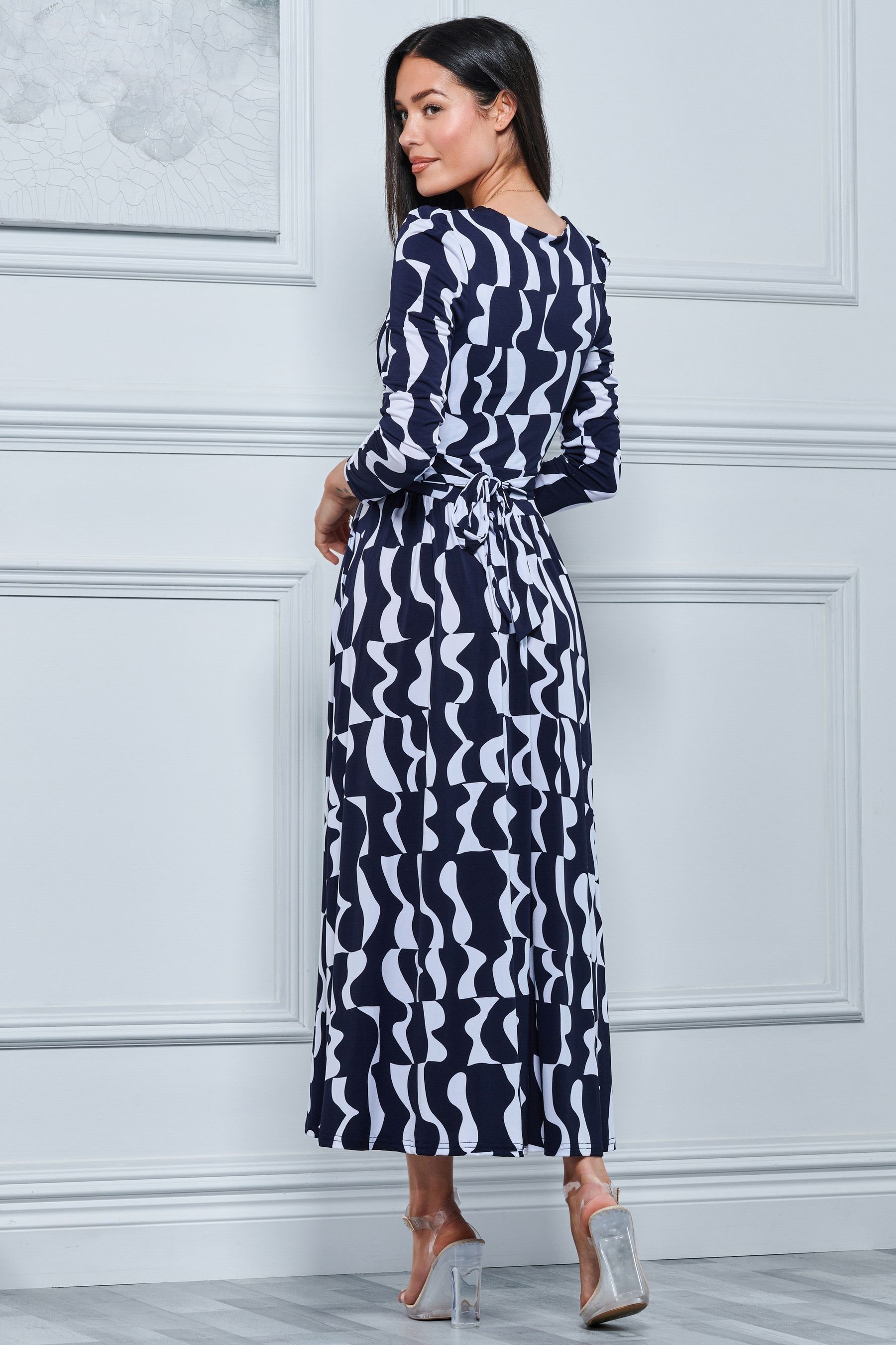Next geometric dress shop