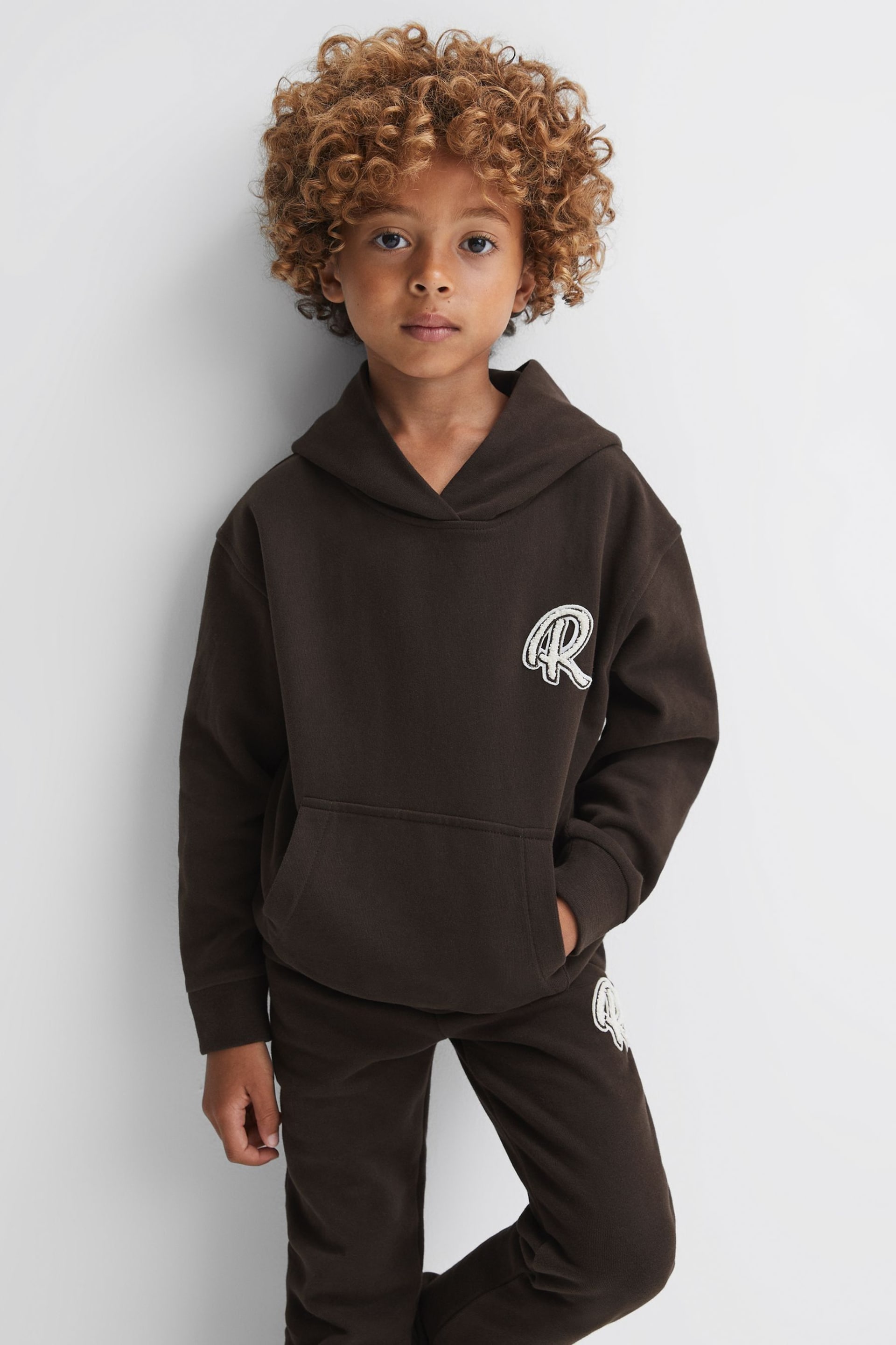Reiss Chocolate Cade Junior Relaxed Garment Dyed Logo Hoodie - Image 3 of 6