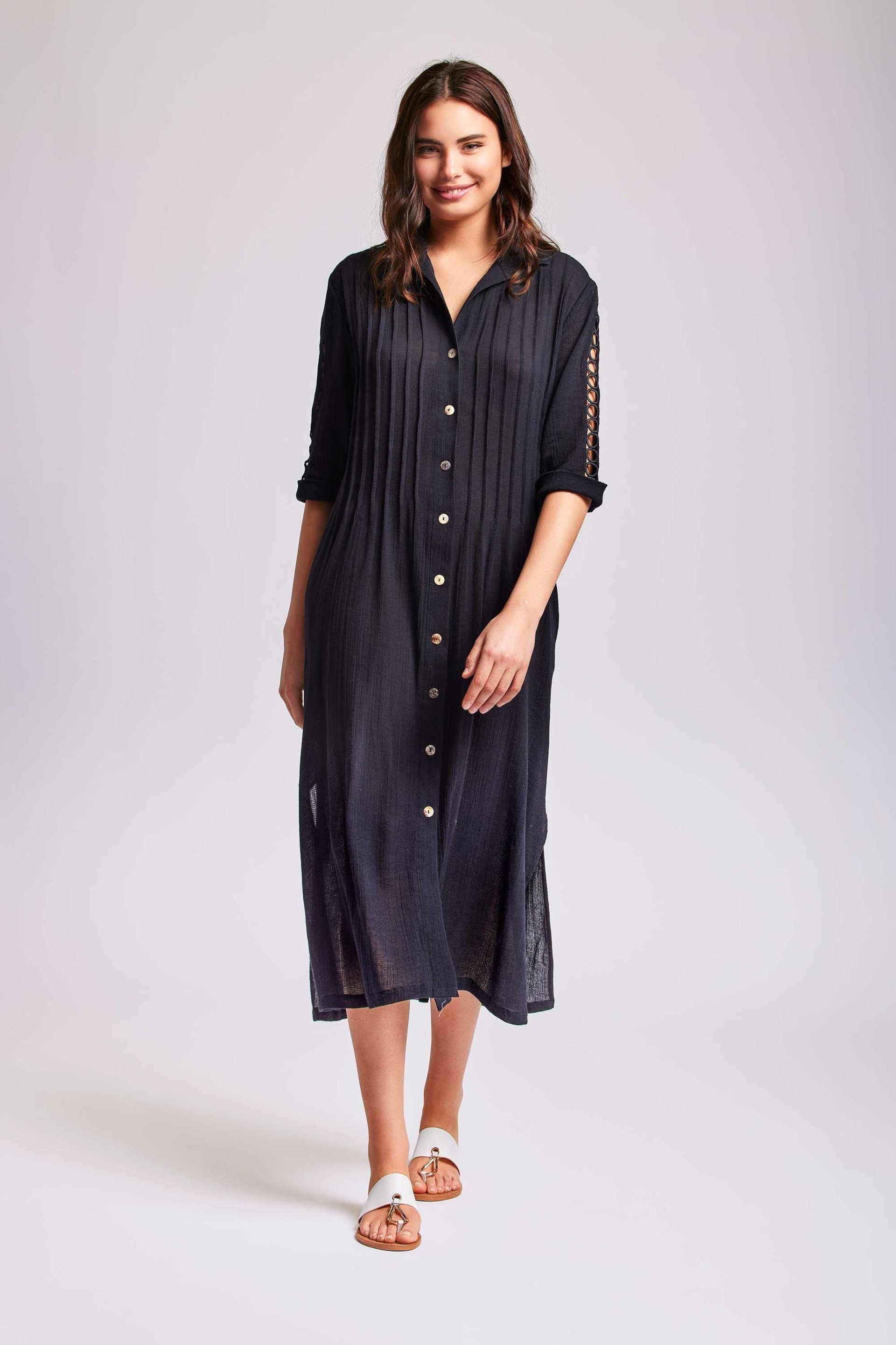 Iconique Olivia Maxi Shirt Beach Black Dress - Image 3 of 3