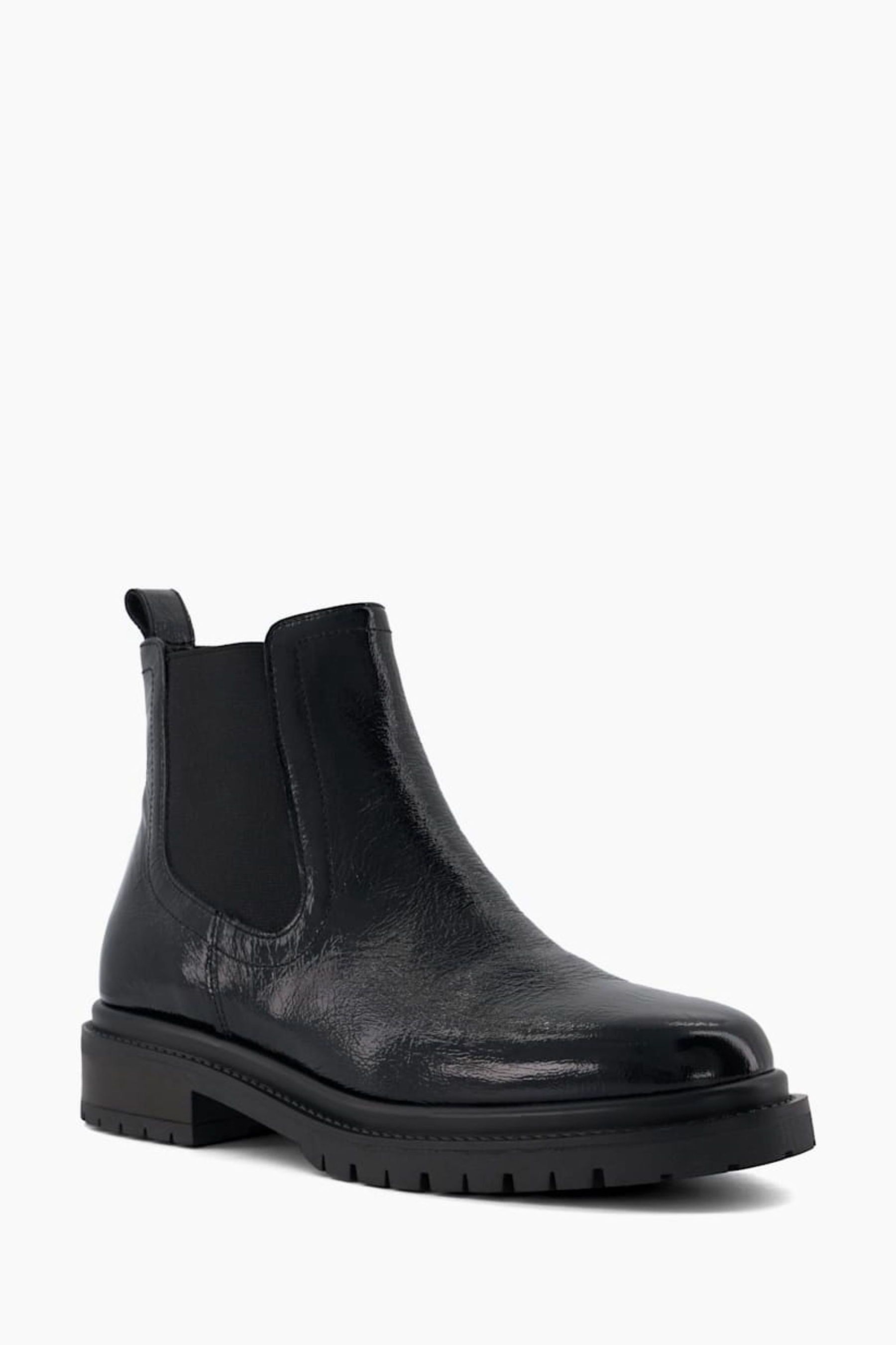 Black cleated chelsea boots hot sale