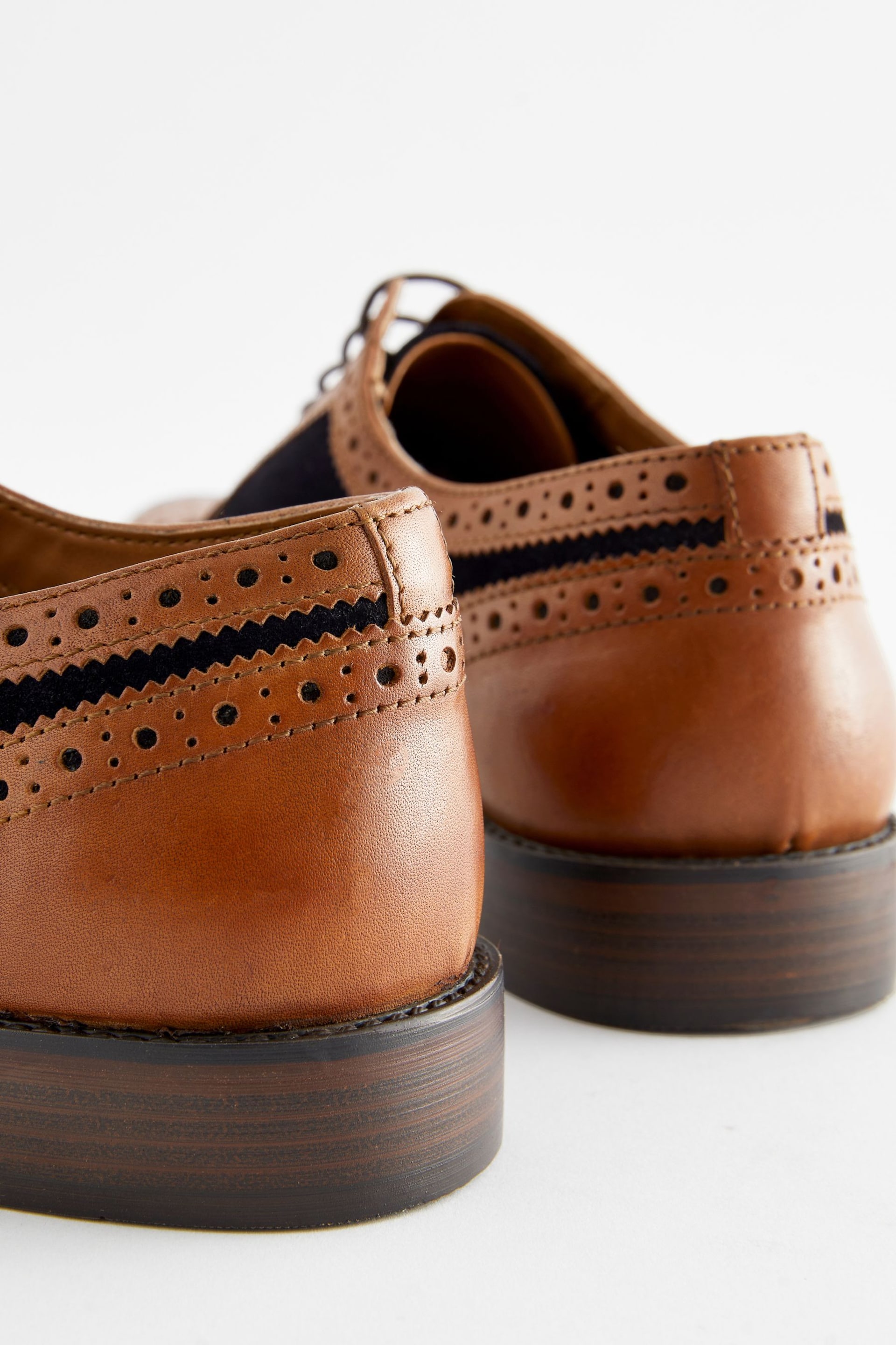 Tan/Navy Leather Contrast Panel Brogue Shoes - Image 4 of 6