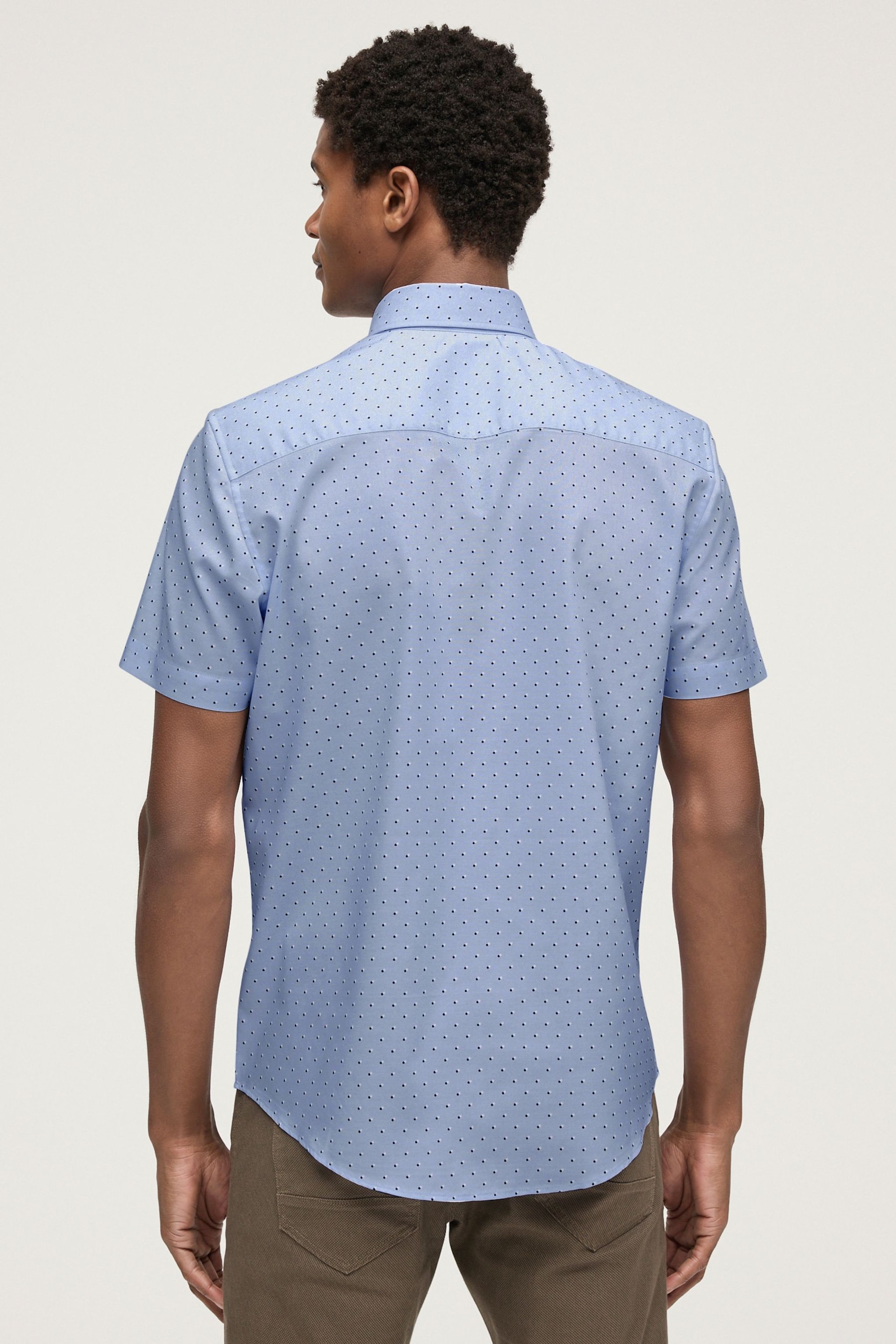 Light Blue Easy Iron Button Down Short Sleeve Oxford Shirt - Image 3 of 8