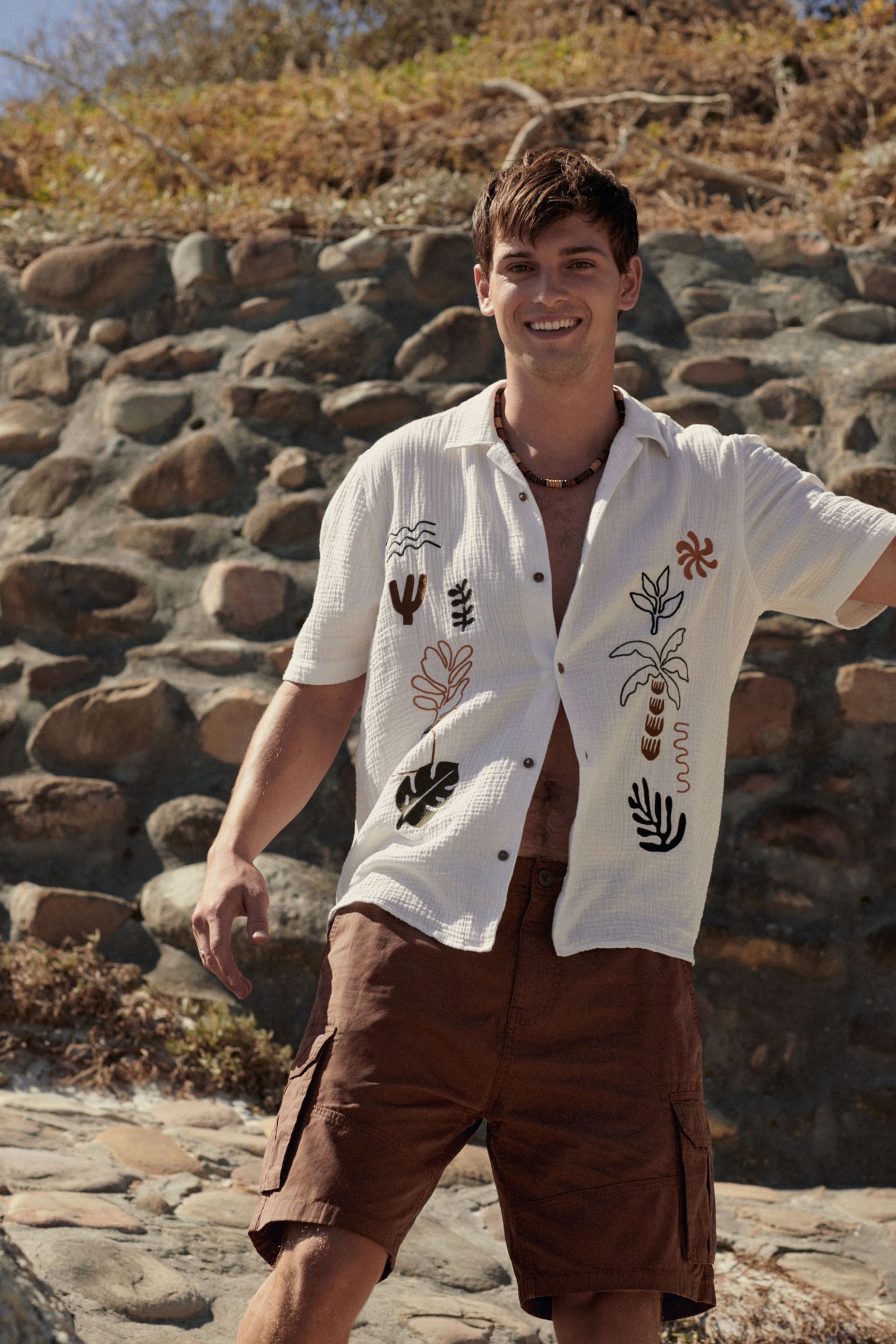 White Short Sleeve Embroidered Shirt with Cuban Collar - Image 2 of 8