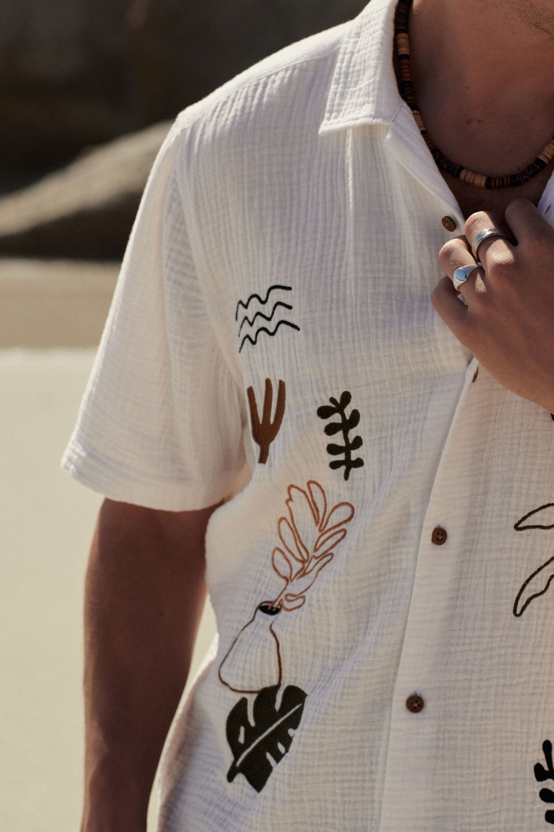 White Short Sleeve Embroidered Shirt with Cuban Collar - Image 6 of 8