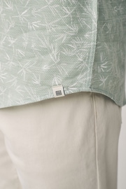 Green Textured Floral Short Sleeve Shirt - Image 6 of 9