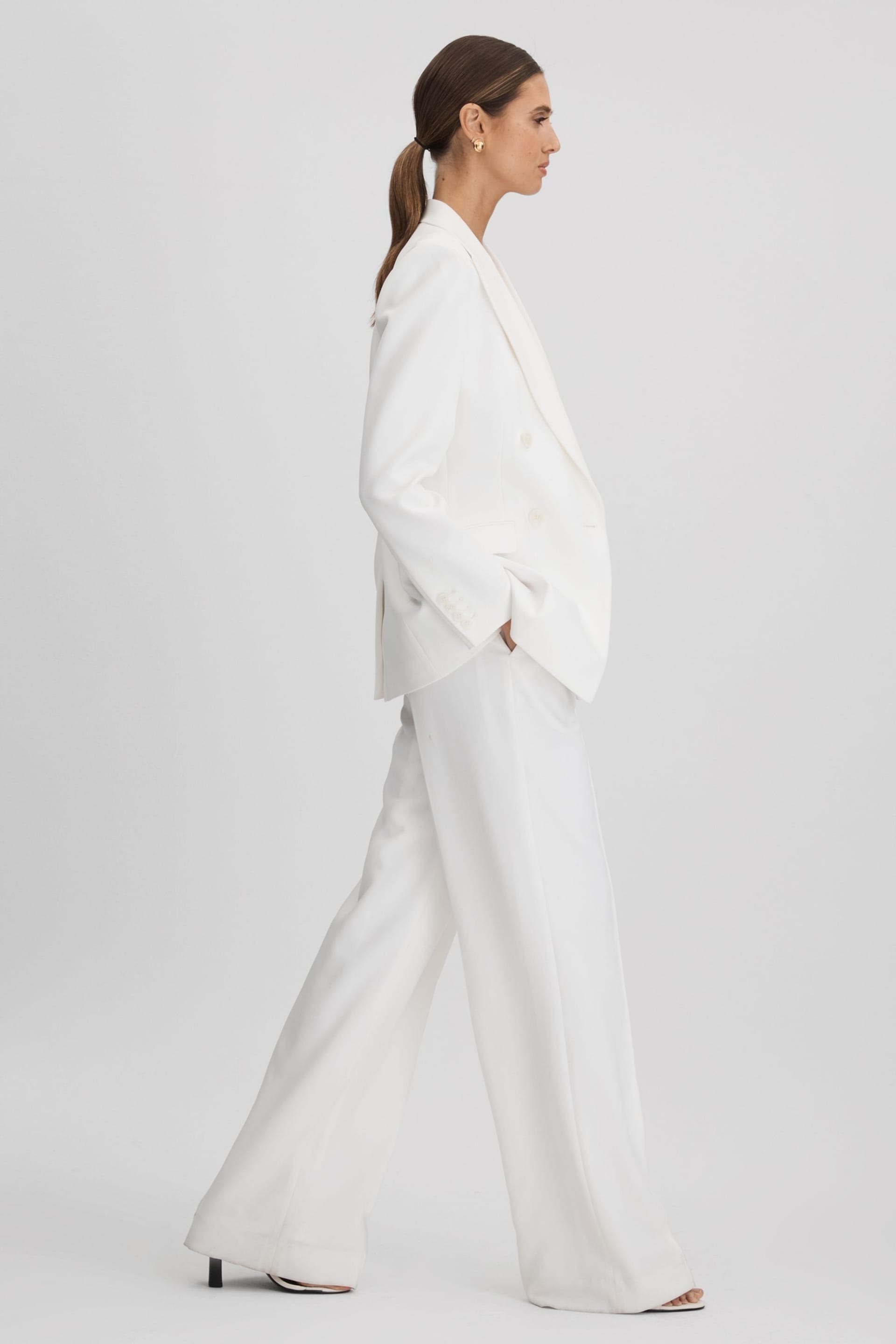 Reiss White Sienna Crepe Wide Leg Suit Trousers - Image 5 of 7
