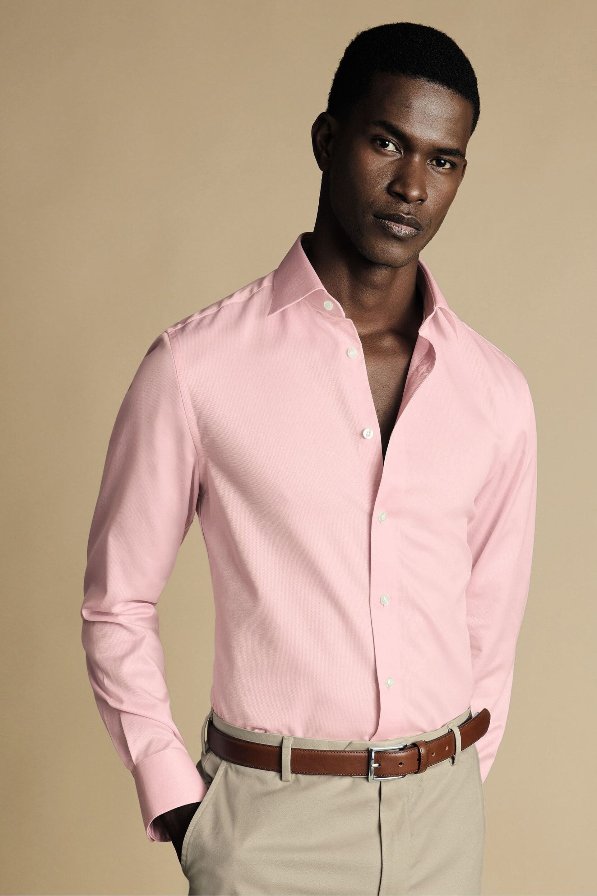Charles Tyrwhitt Pink Egyptian Cotton Windsor Weave Slim Fit Shirt - Image 1 of 6